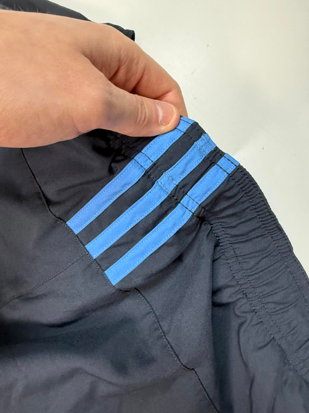 Vintage Adidas baggy track pants (XL)