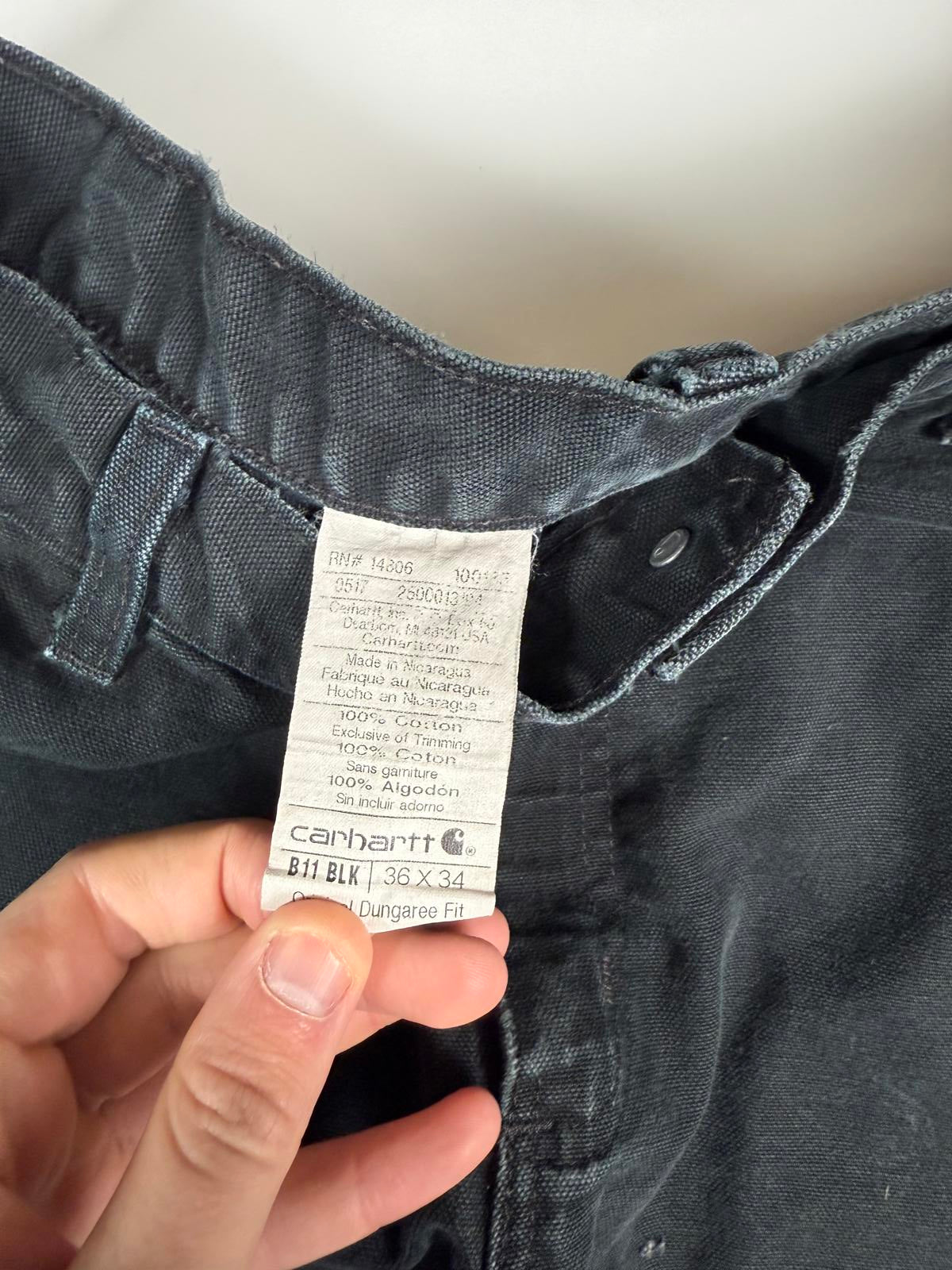 Carhartt baggy carpenter pants (W34)