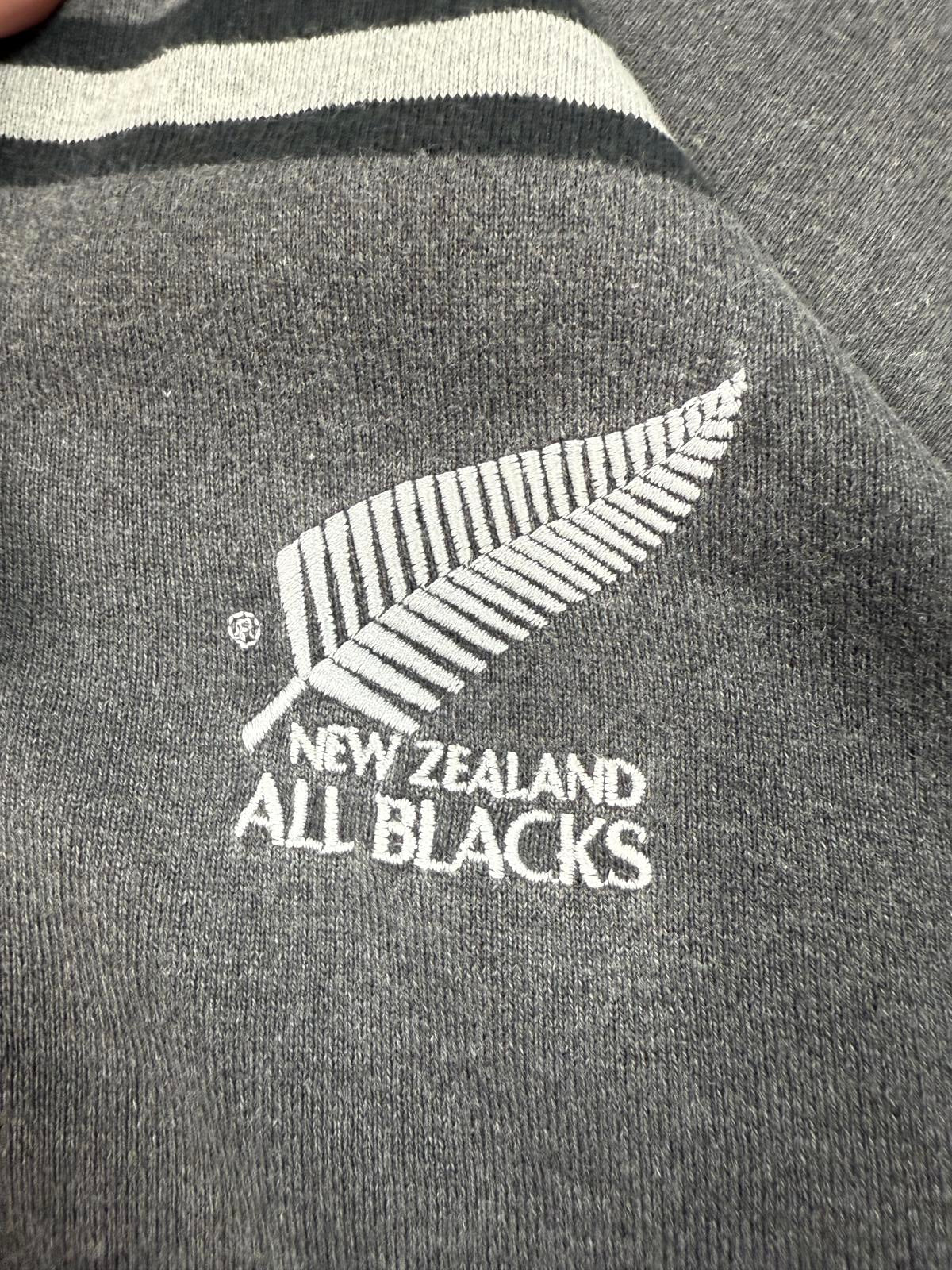 Vintage 90s New Zealand all blacks Canterbury rugby shirt (XL)