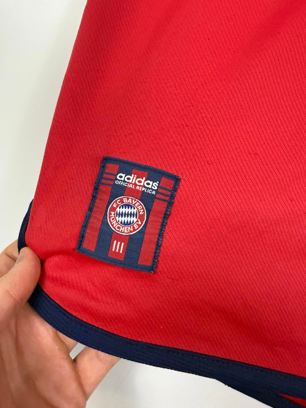 Vintage Bayern Munich 1999-01 Adidas home football shirt (XXL)