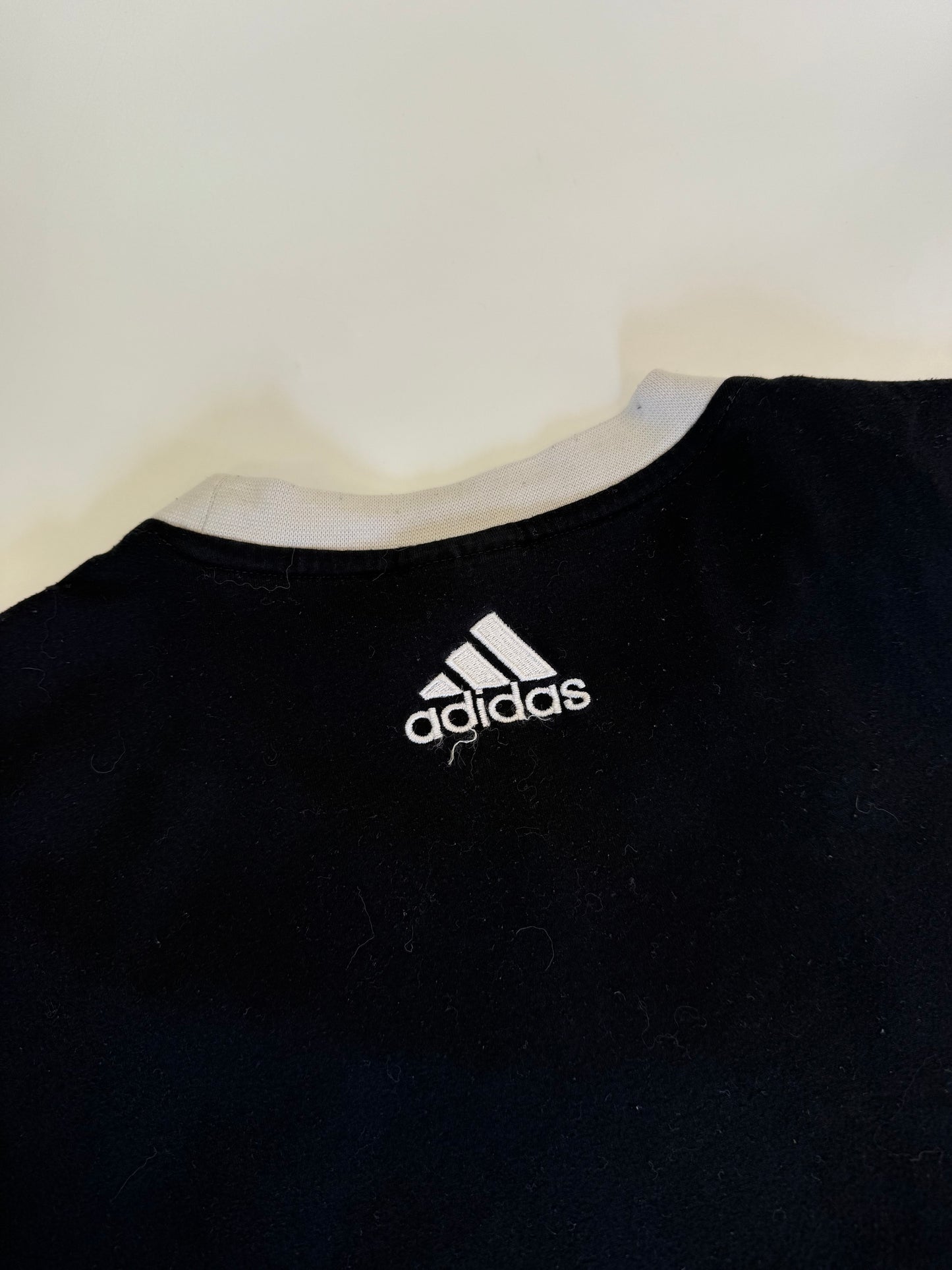 Vintage Adidas football centre logo tee (L)