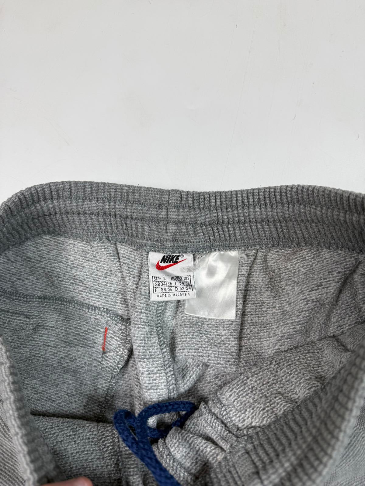 Vintage 90s Nike baggy joggers (L)