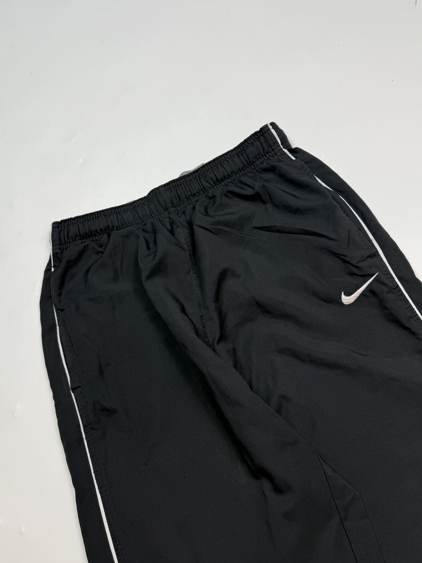 Nike baggy track pants (S)