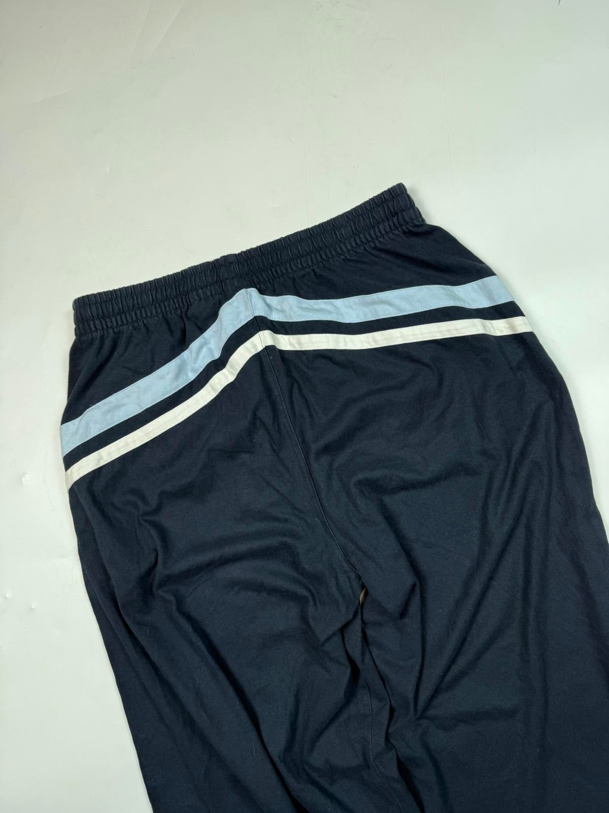 Vintage Nike baggy joggers (L)
