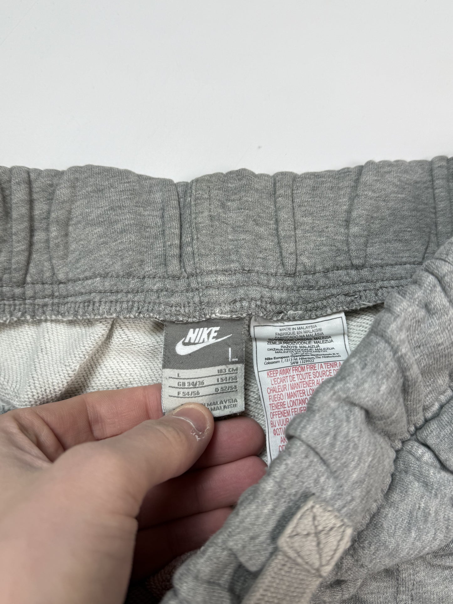 Vintage Nike baggy joggers (L)
