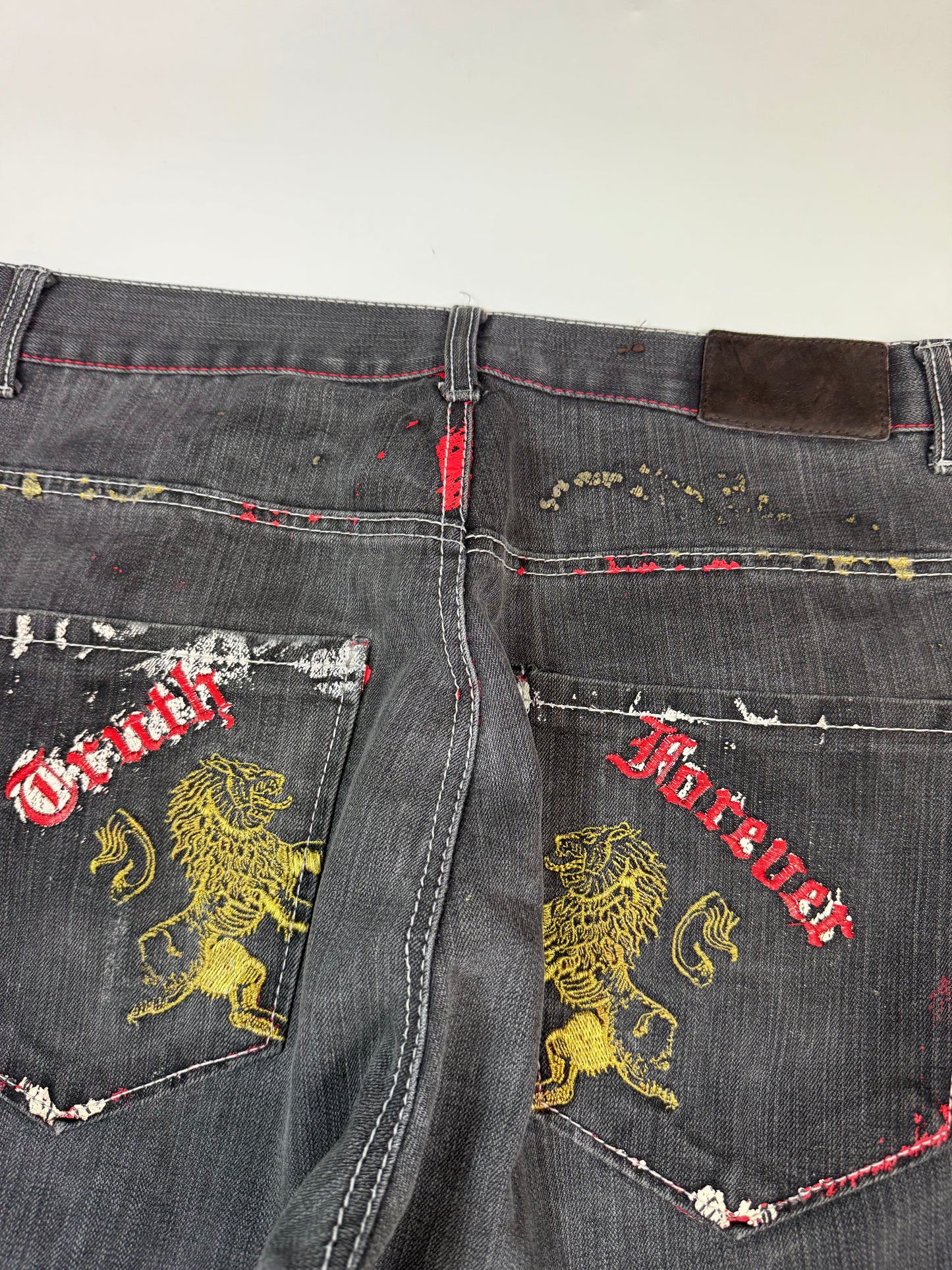 Vintage Y2K baggy hip hop jeans (W34)