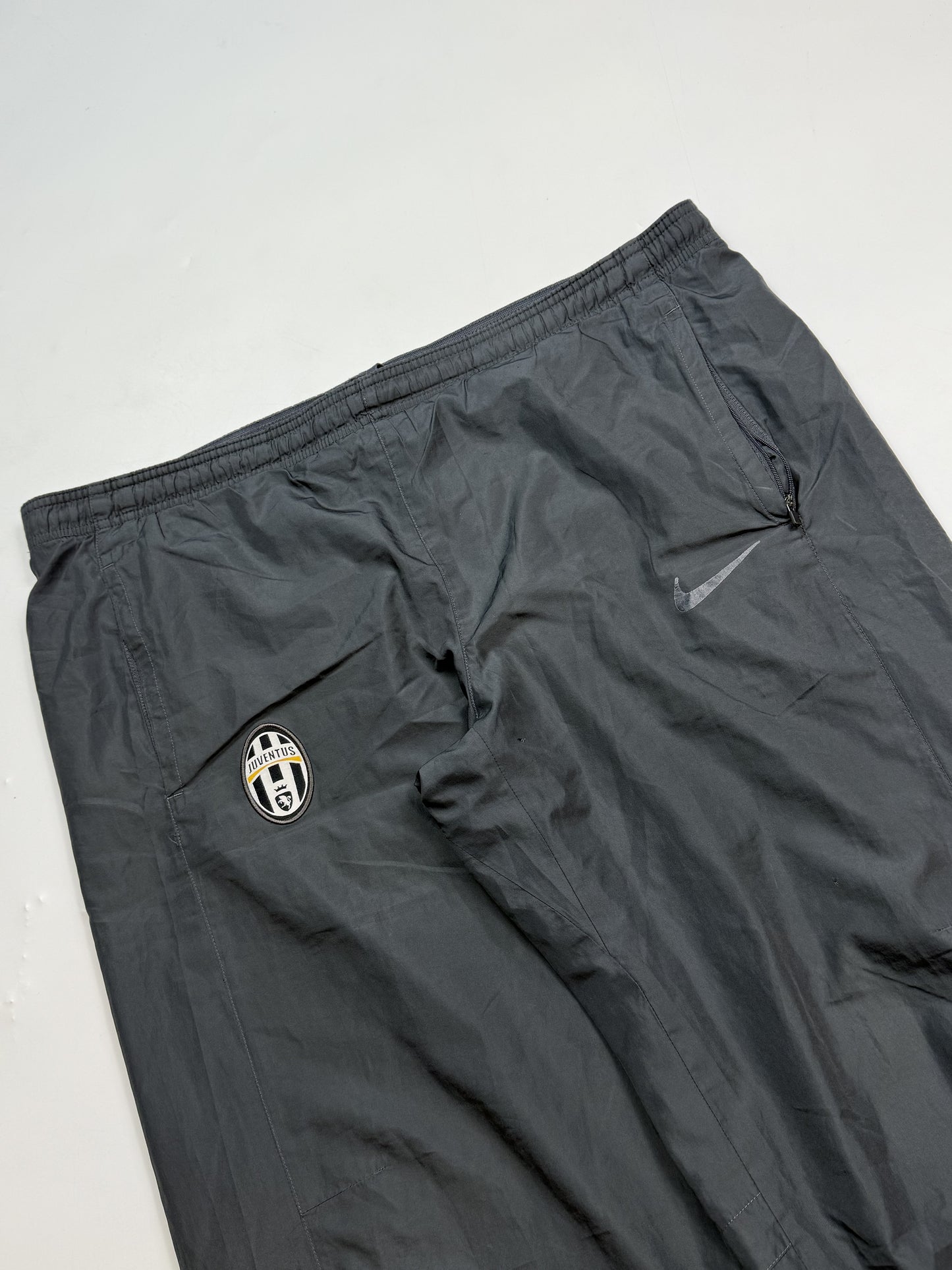 Vintage Juventus Nike baggy track pants (L)