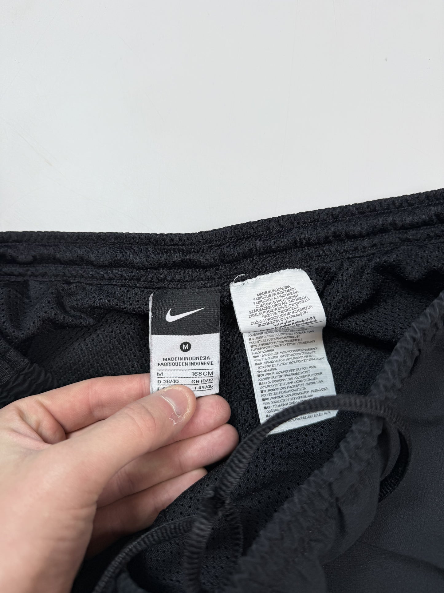 Vintage Nike baggy mini swoosh track pants (M)
