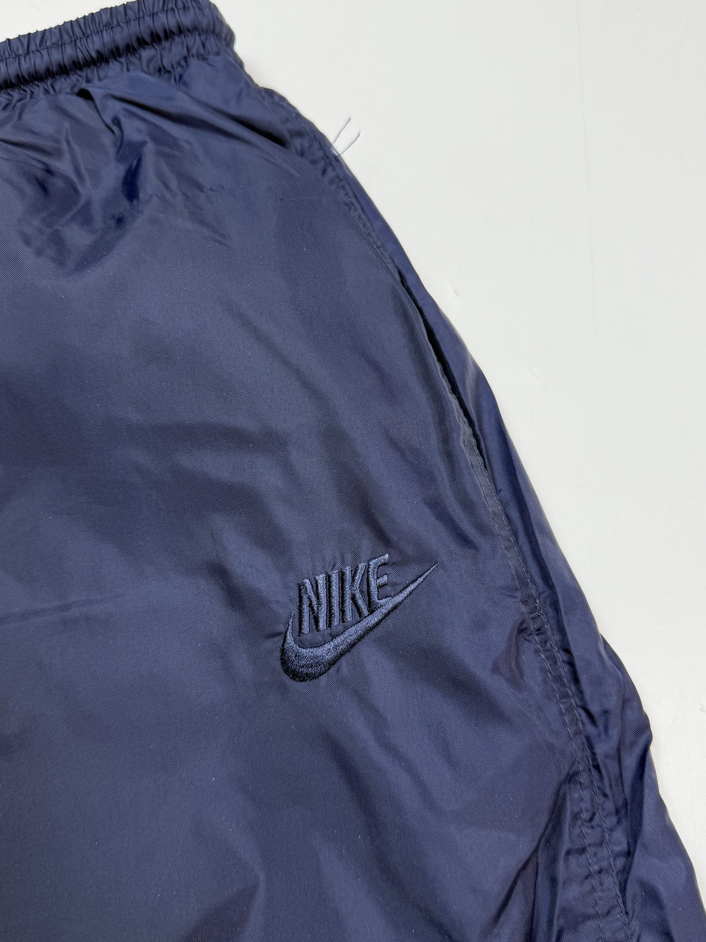 Vintage 90s Nike baggy track pants (XL)