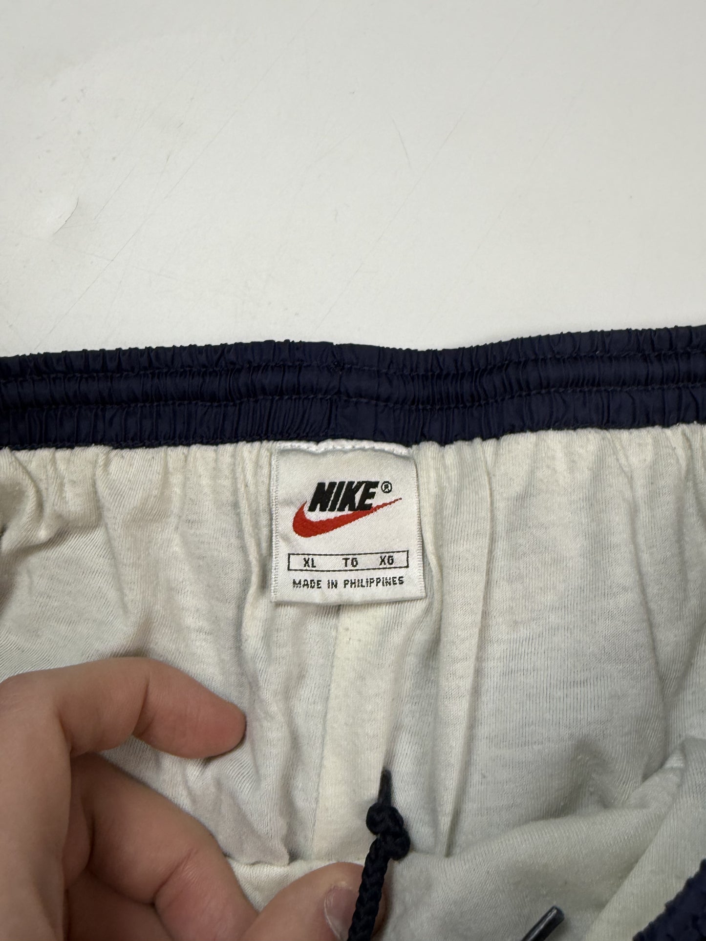 Vintage 90s Nike baggy track pants (XL)