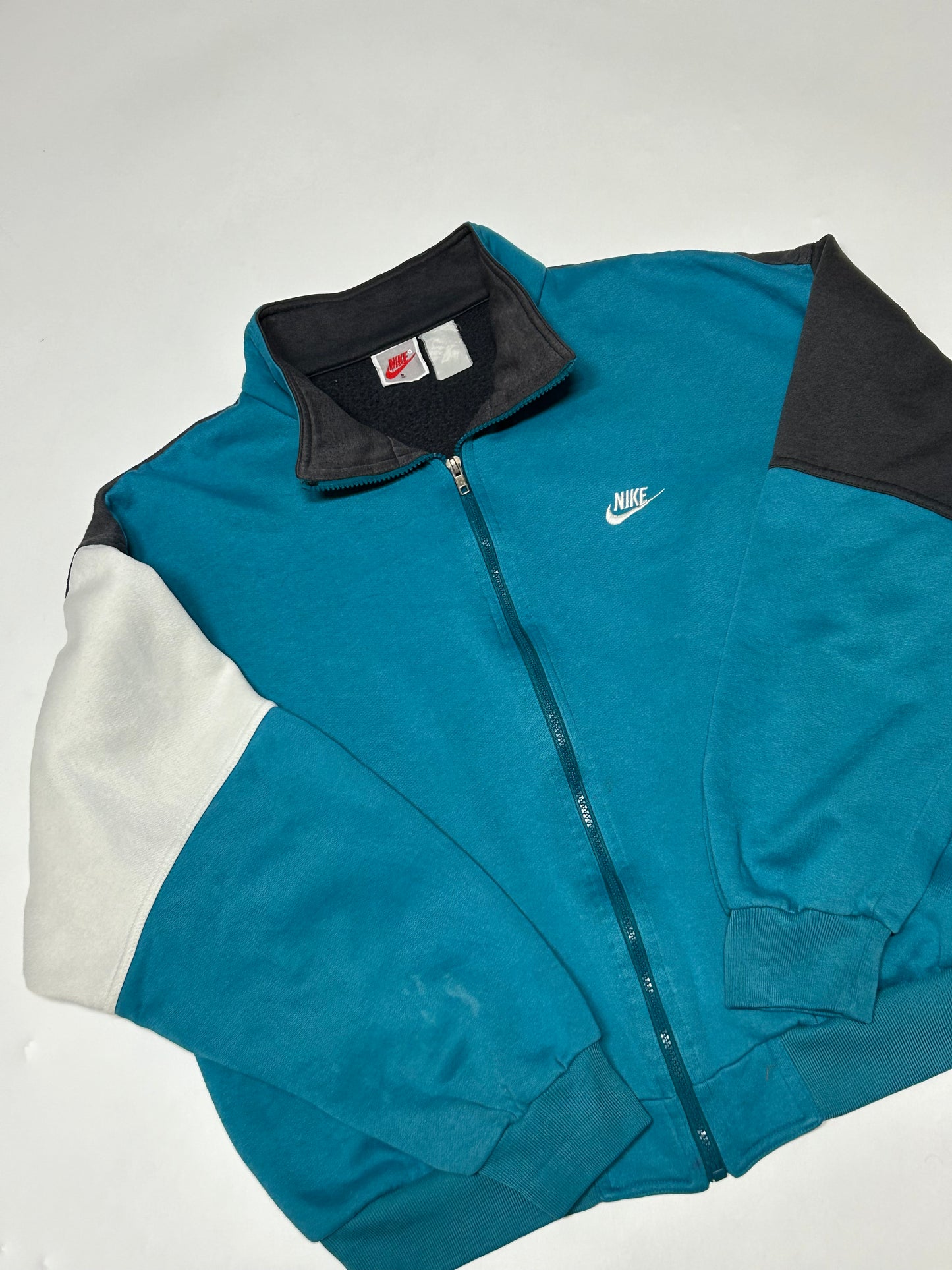 Vintage 90s Nike track top (M)