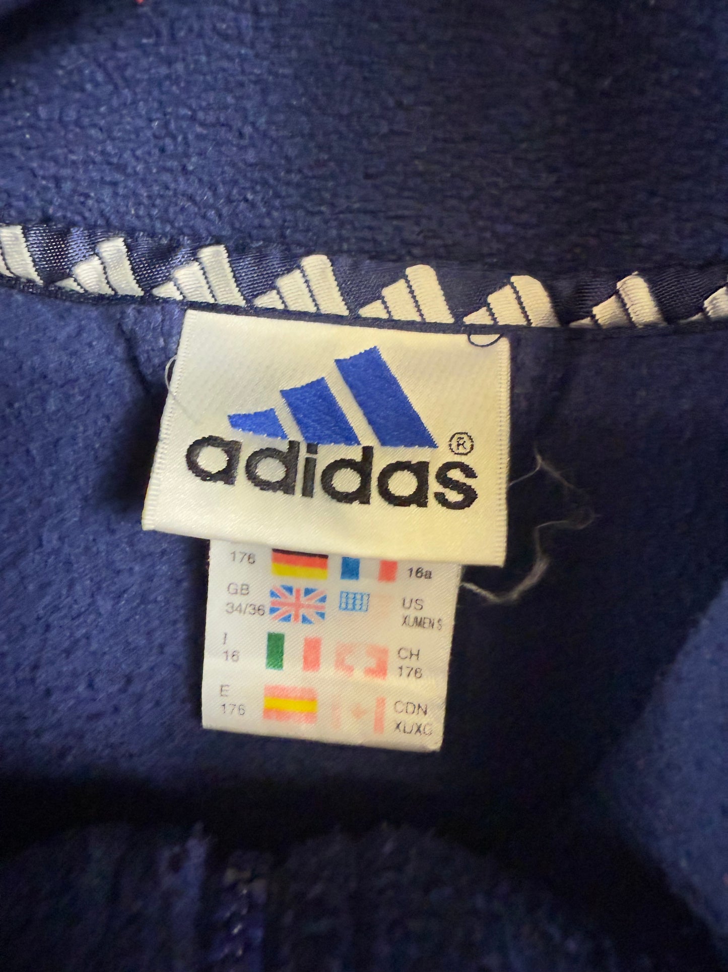 Vintage Adidas fleece (XL)