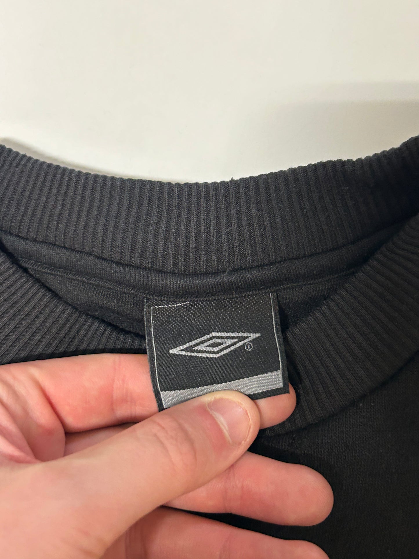 Vintage Umbro small logo sweatshirt (L)