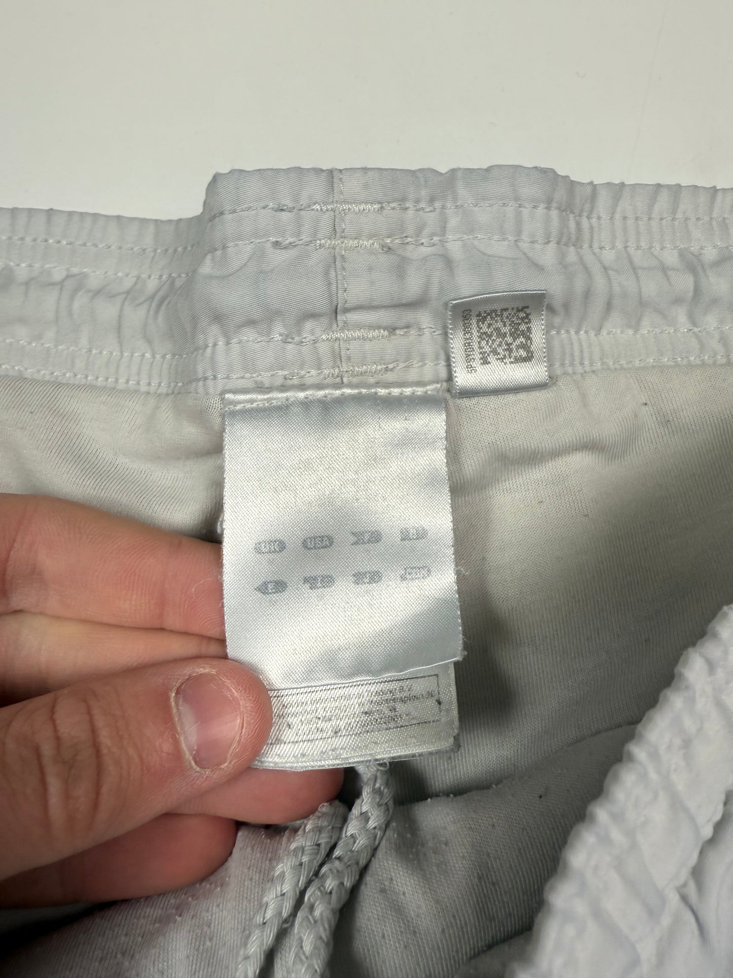 Vintage Adidas baggy track pants (M)