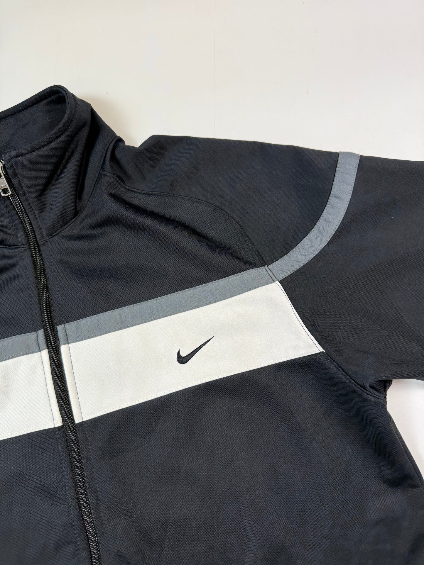 Vintage Nike mini swoosh track jacket (S)