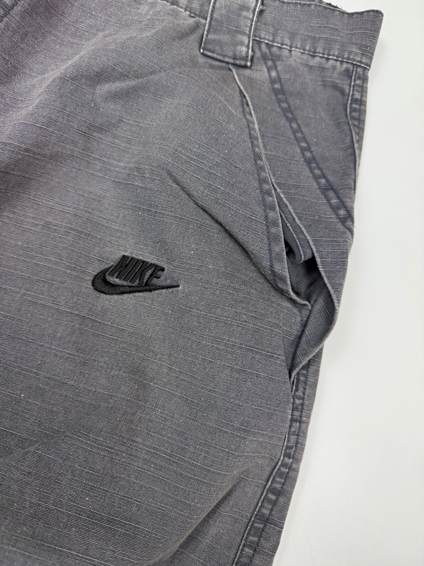 Vintage Nike baggy cargo pants (XL)