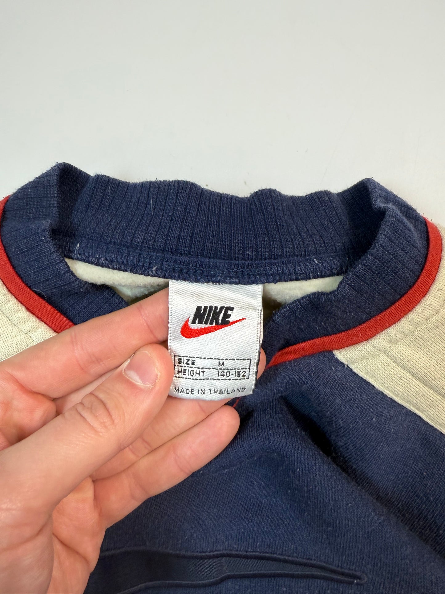 Vintage 90s Nike centre swoosh sweatshirt (YM)