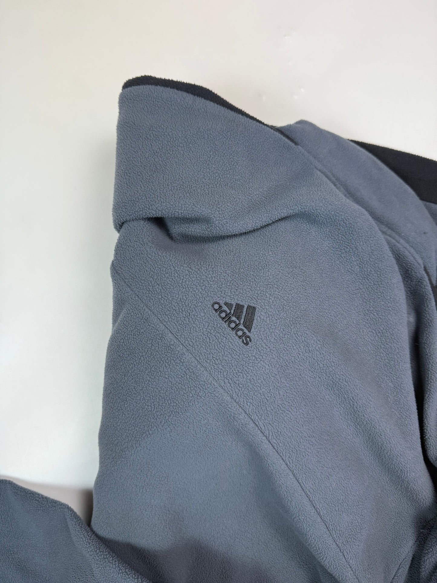 Vintage Adidas full zip up fleece (L)
