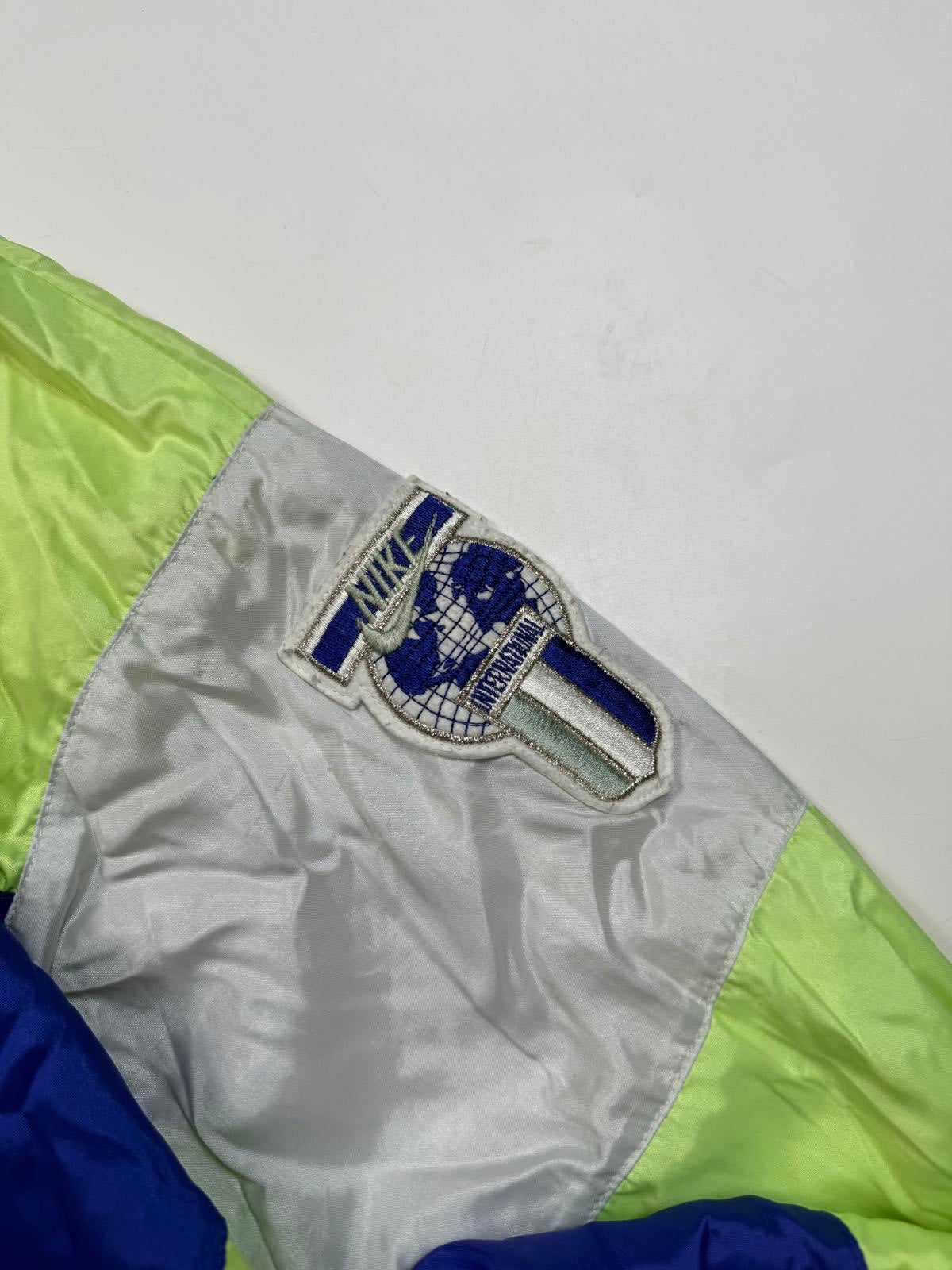 Vintage 90s Nike international track jacket (XL)