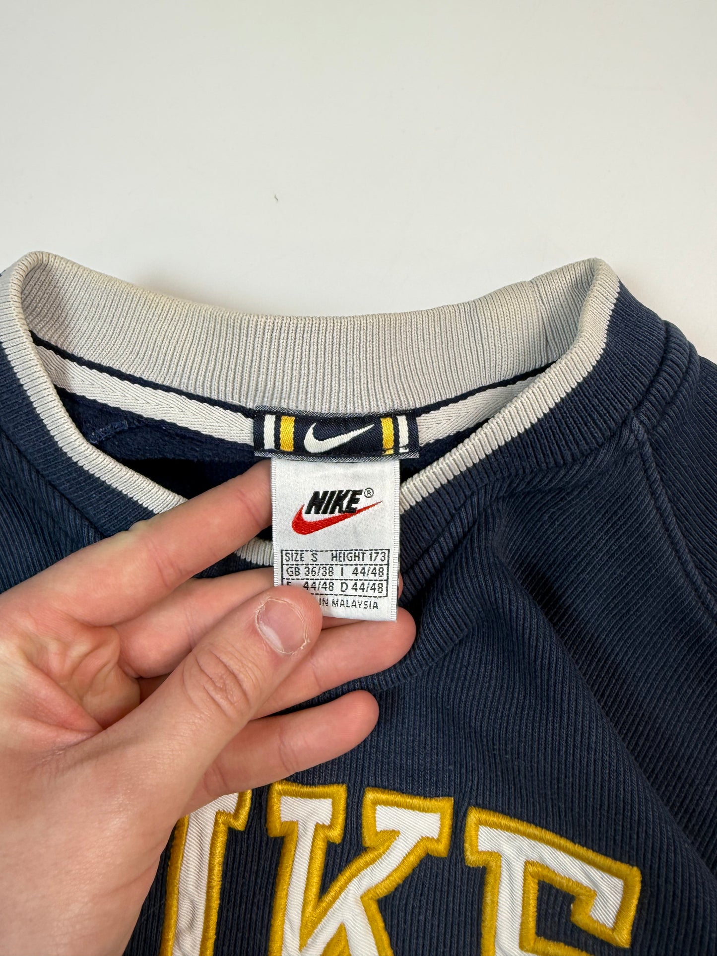 Vintage 90s Nike spell out sweatshirt (S)