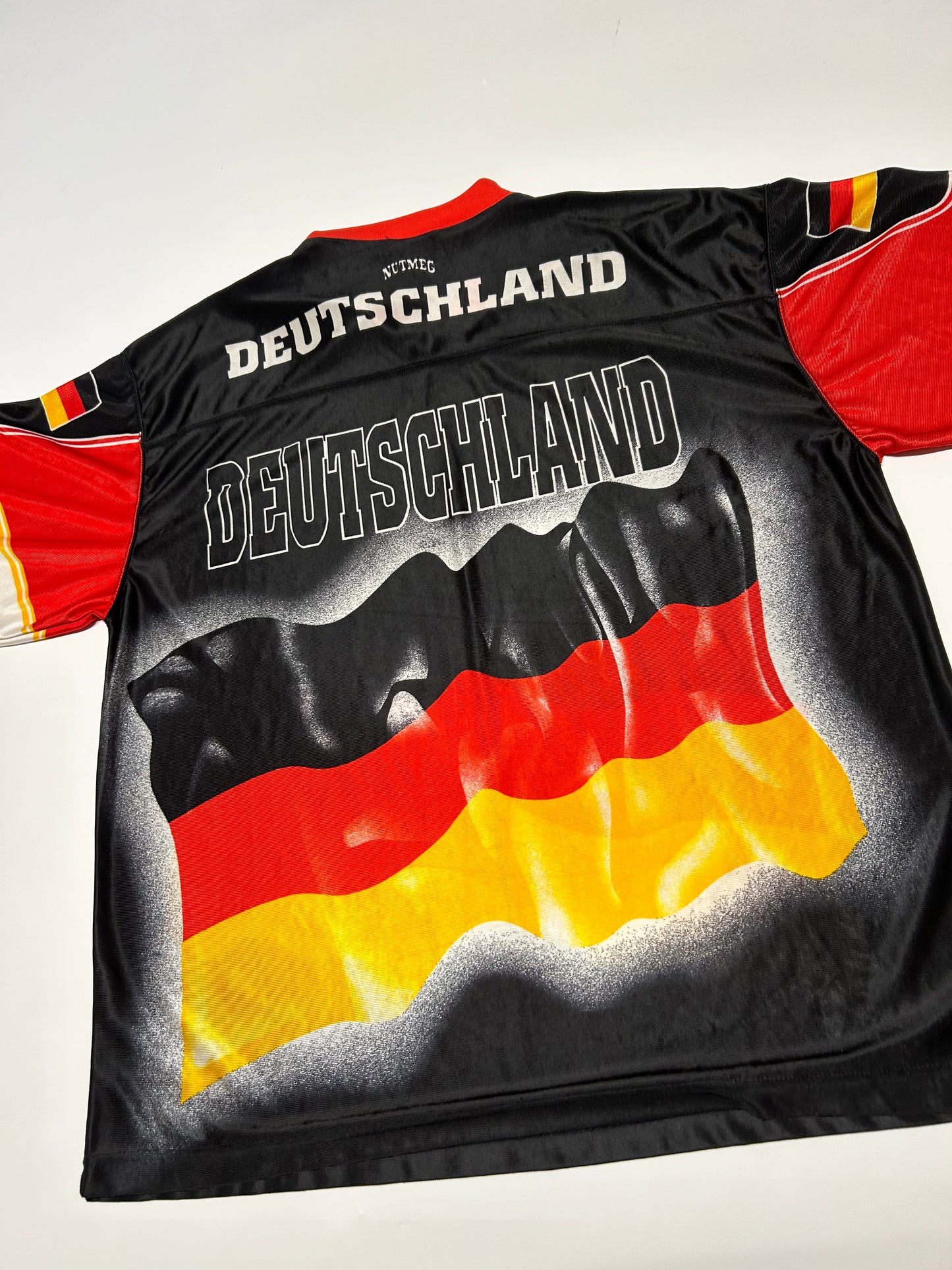 Vintage 90s Nutmeg Germany football all over print shirt (XL)