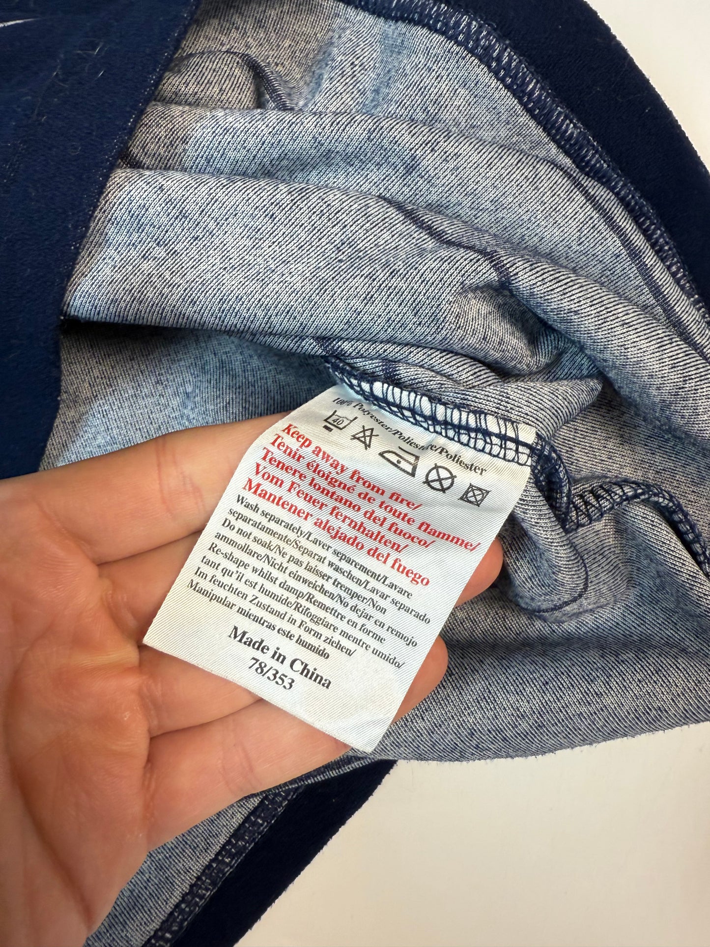 Vintage Manchester United 1999/00 Umbro away football shirt (XS)