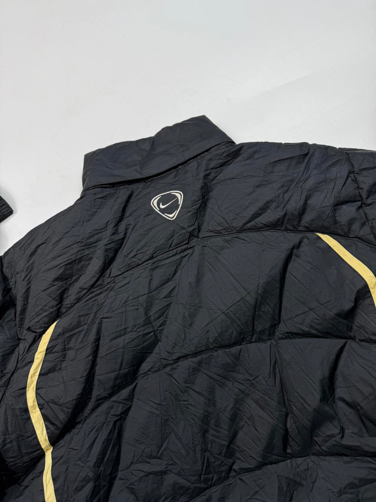 Vintage Manchester United 2006/07 Nike football puffer jacket (L)