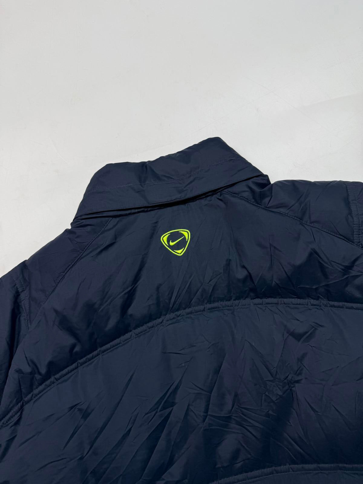 Vintage 2000s Barcelona Nike football puffer jacket (XL)