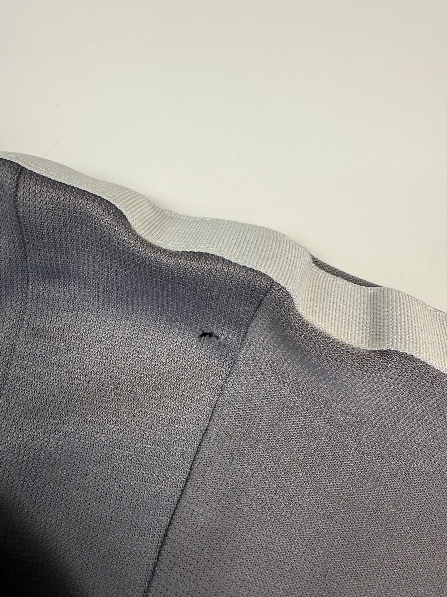 Vintage Nike shield football side stripe tee (L)