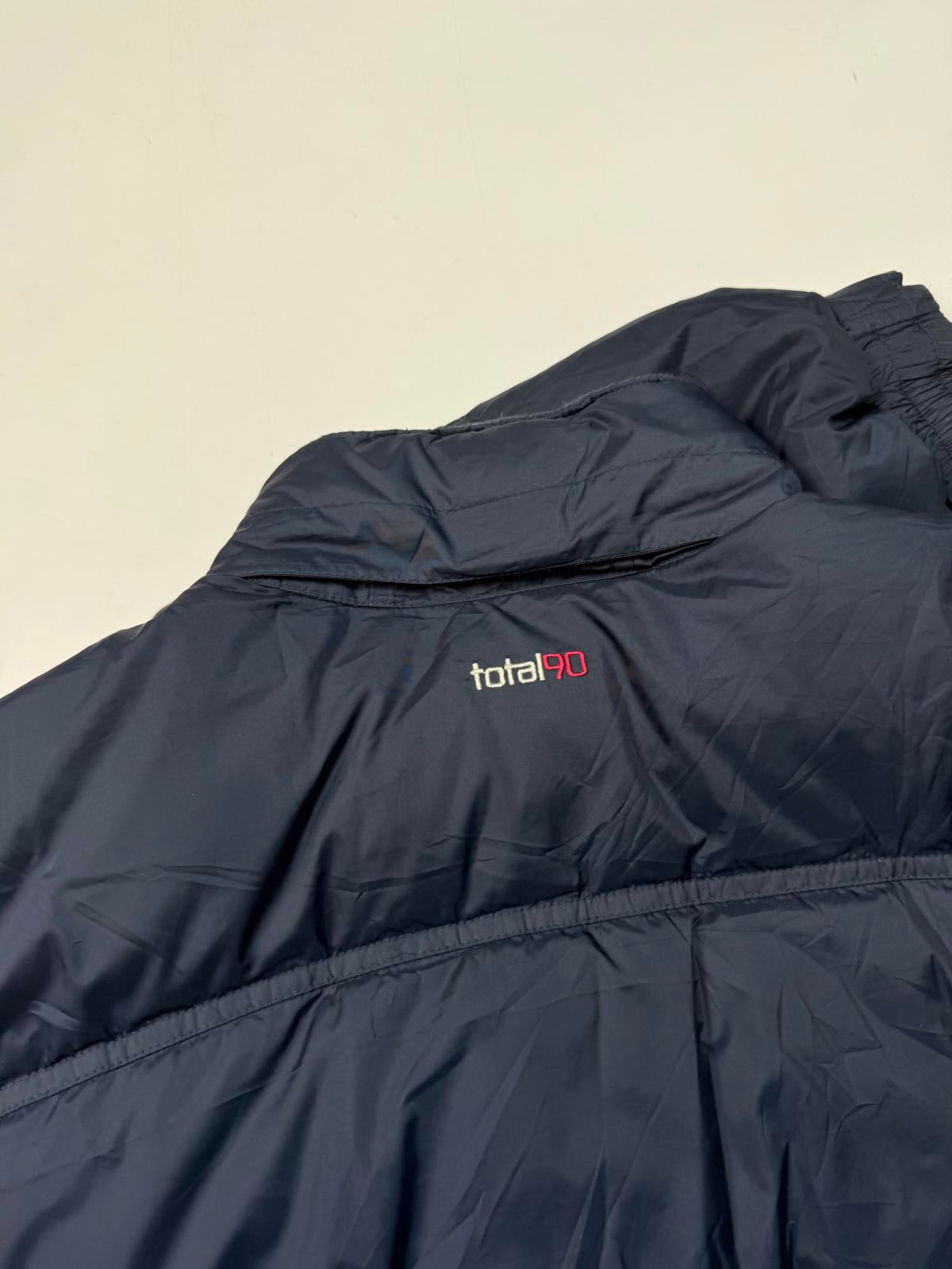 Vintage 2000s Barcelona Nike football puffer jacket (L)