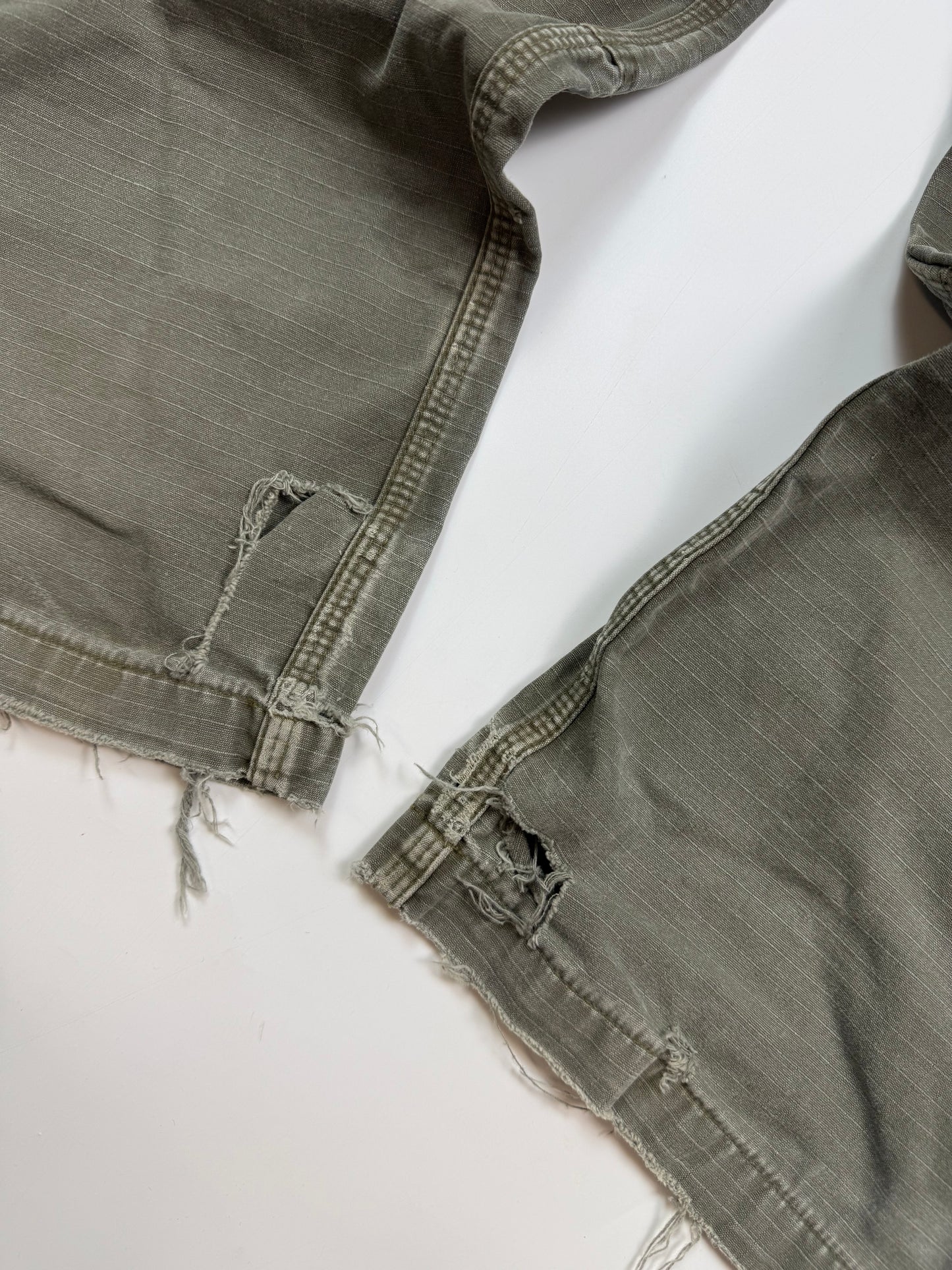 Carhartt baggy double knee carpenter pants (W32)