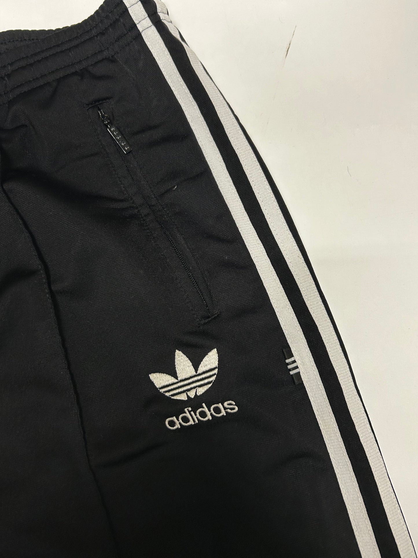 Vintage 90s Adidas originals baggy track pants (XL)