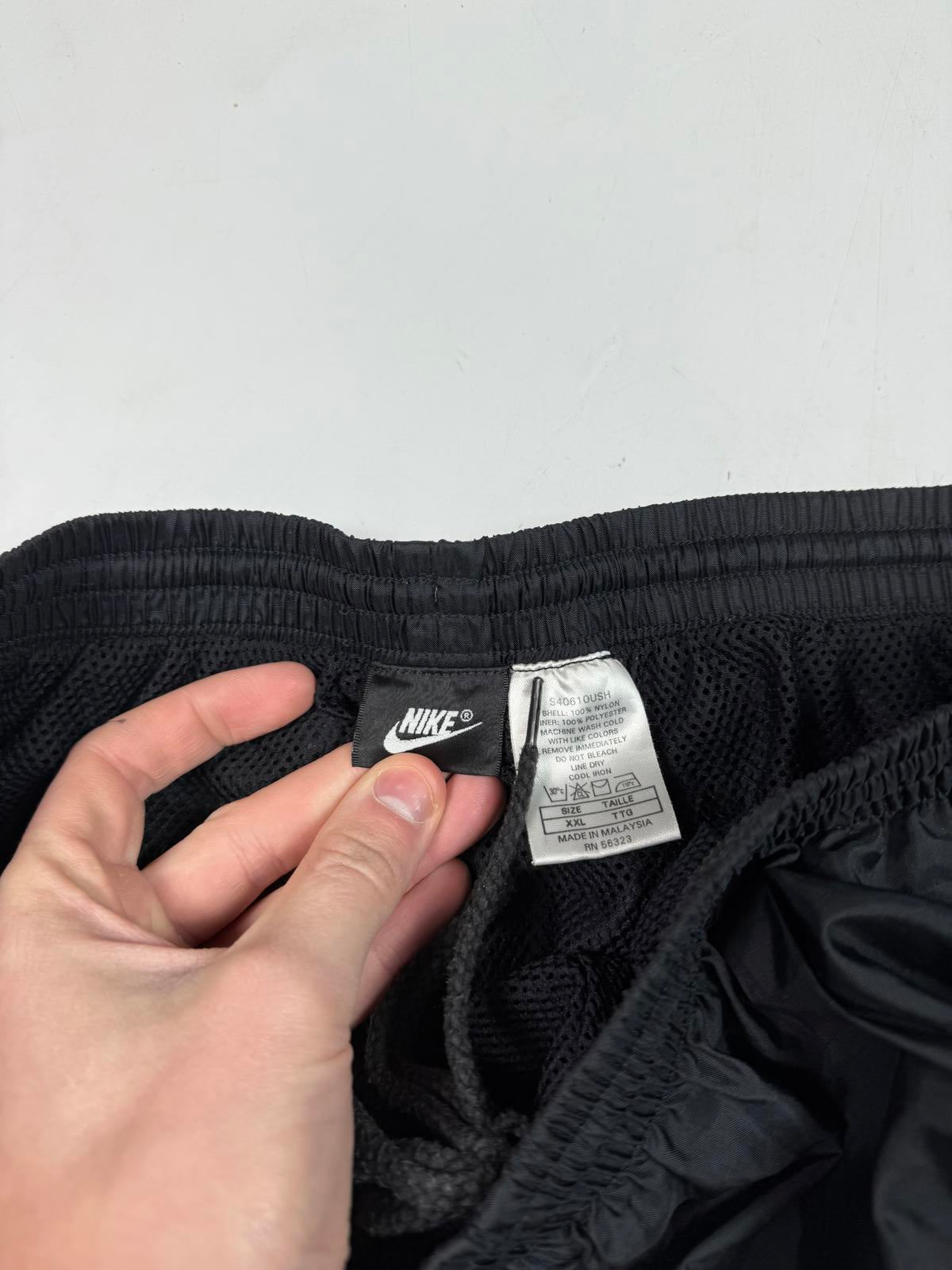 Vintage 90s Nike baggy track pants (L)