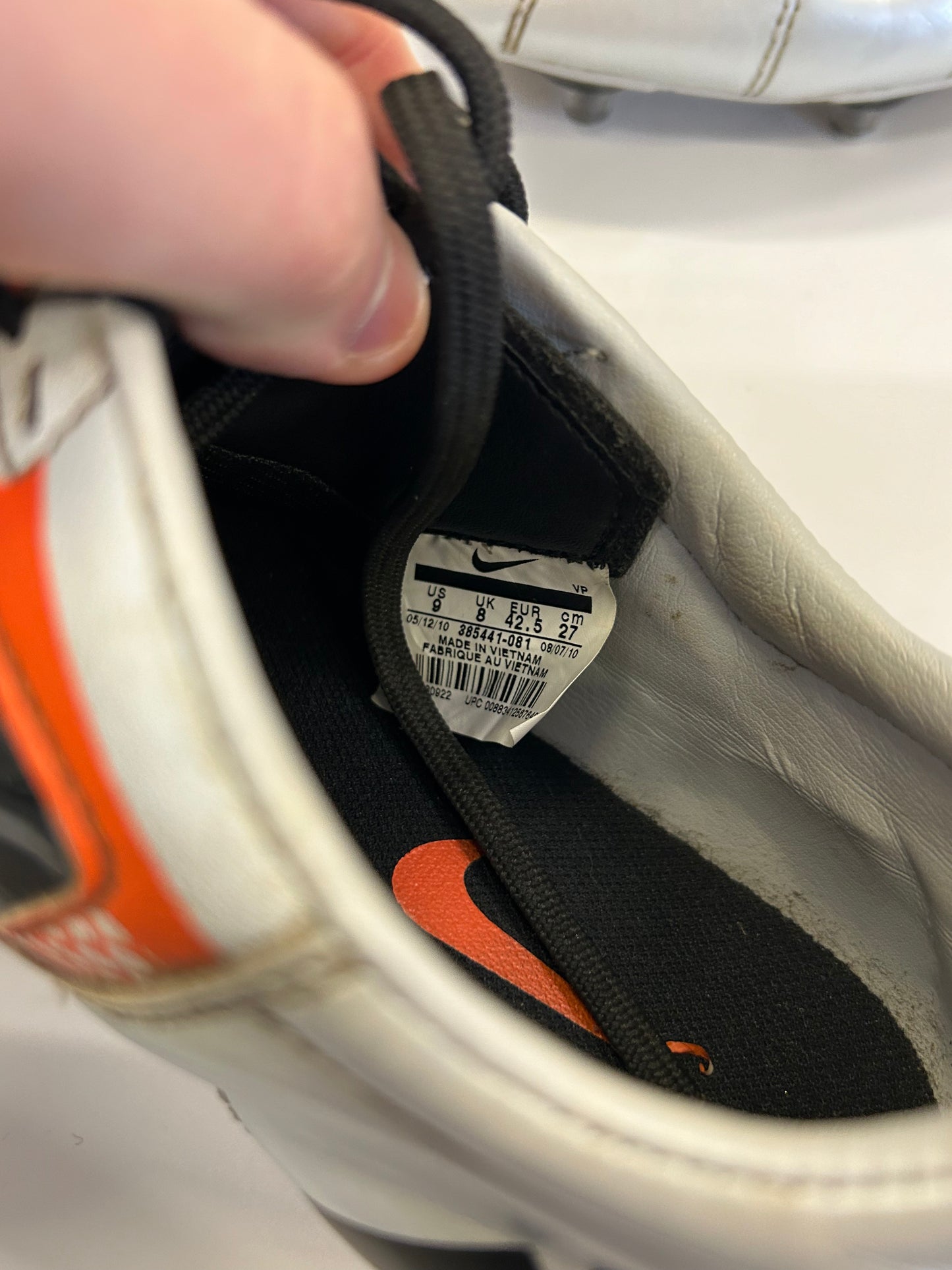 Nike T90 Laser III SG football boots (UK 8)