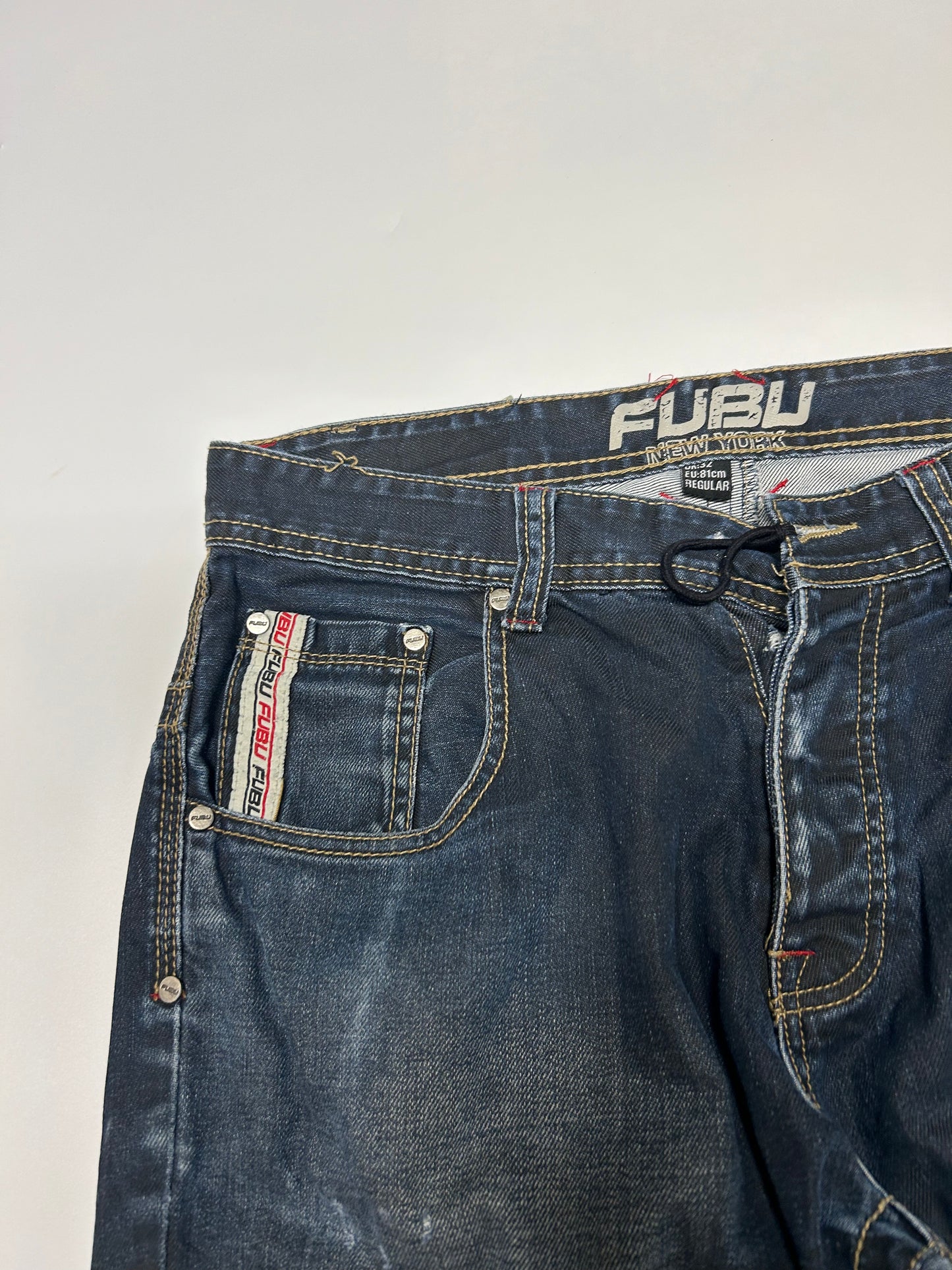 Vintage FUBU spell out jeans (W32)