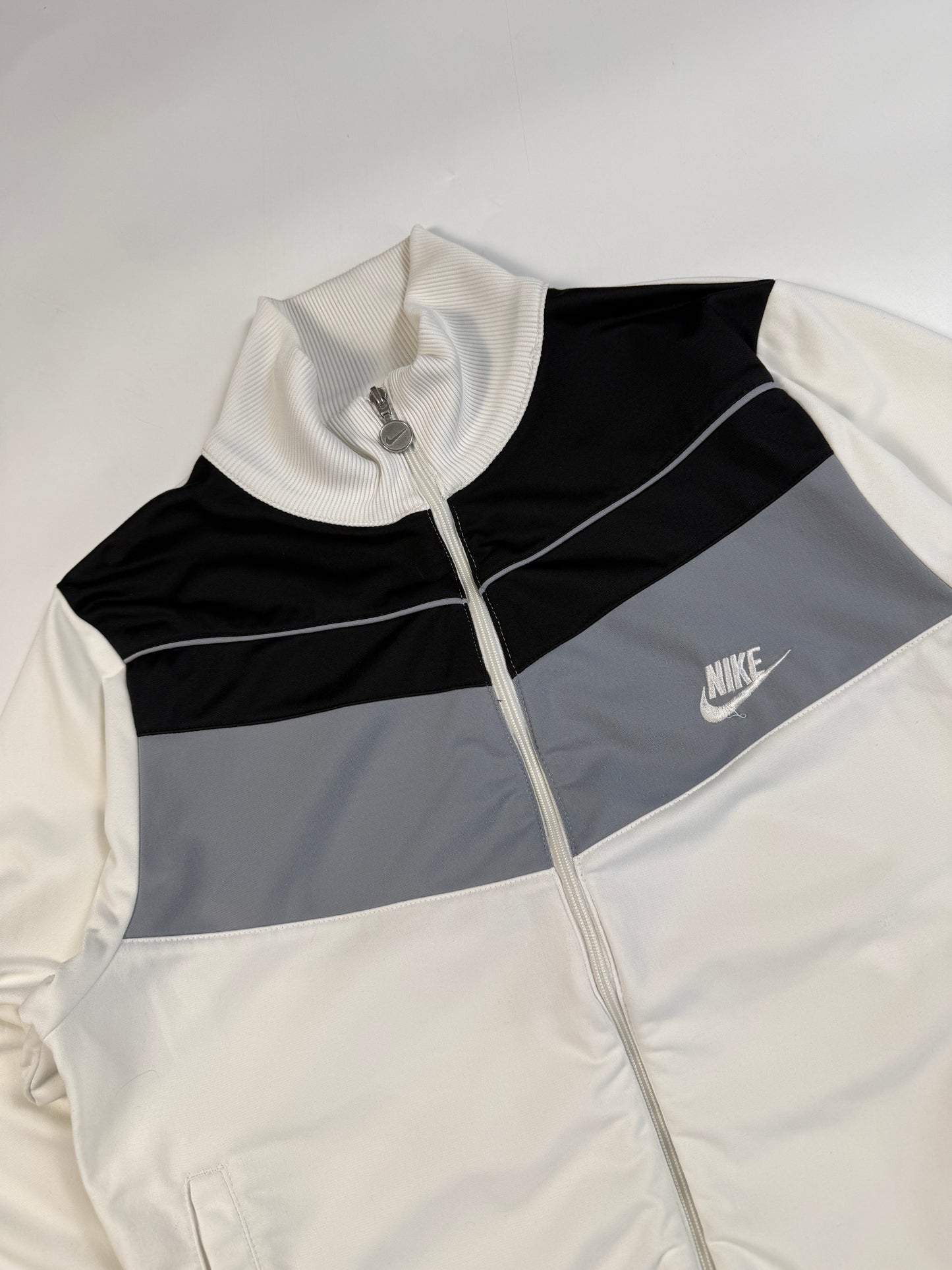 Vintage Nike track jacket (S)