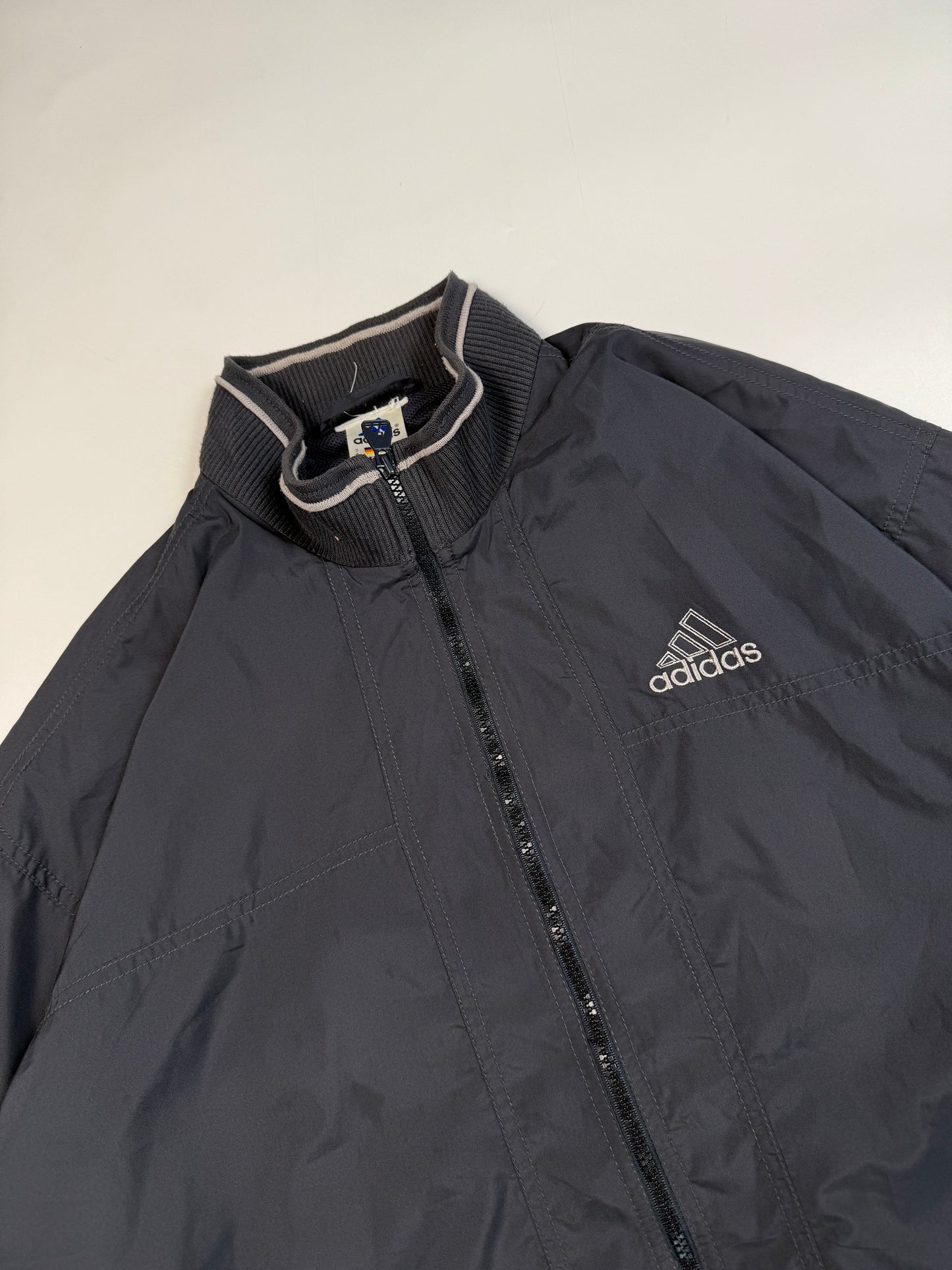Vintage Adidas track jacket (M)