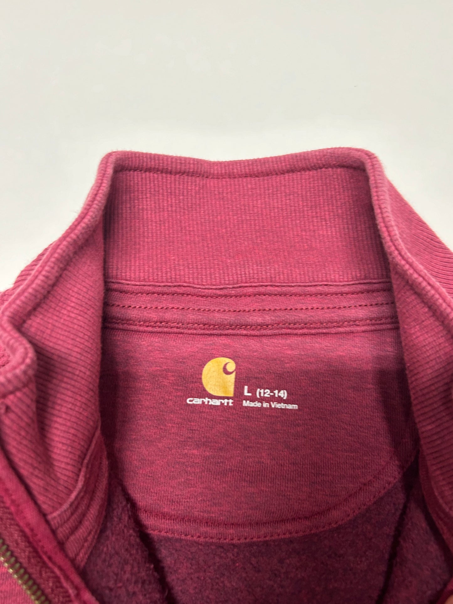 Carhartt zip up sweatshirt (S)