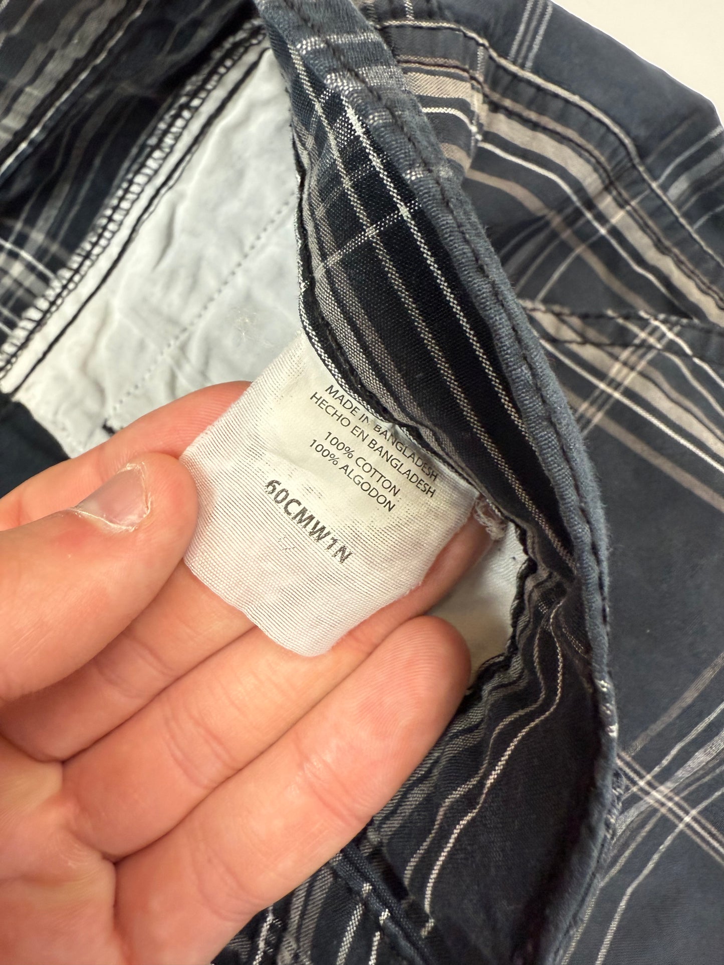 Vintage Wrangler baggy checkered cargo shorts (W32)