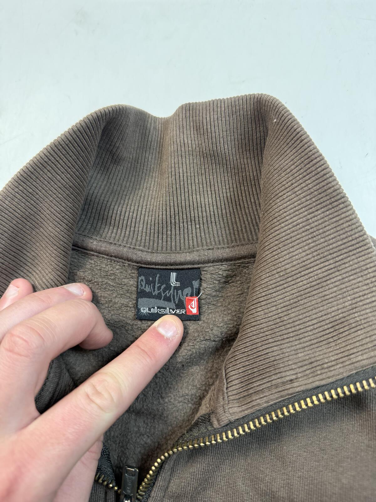 Vintage Y2K Quiksilver surfwear track top (L)