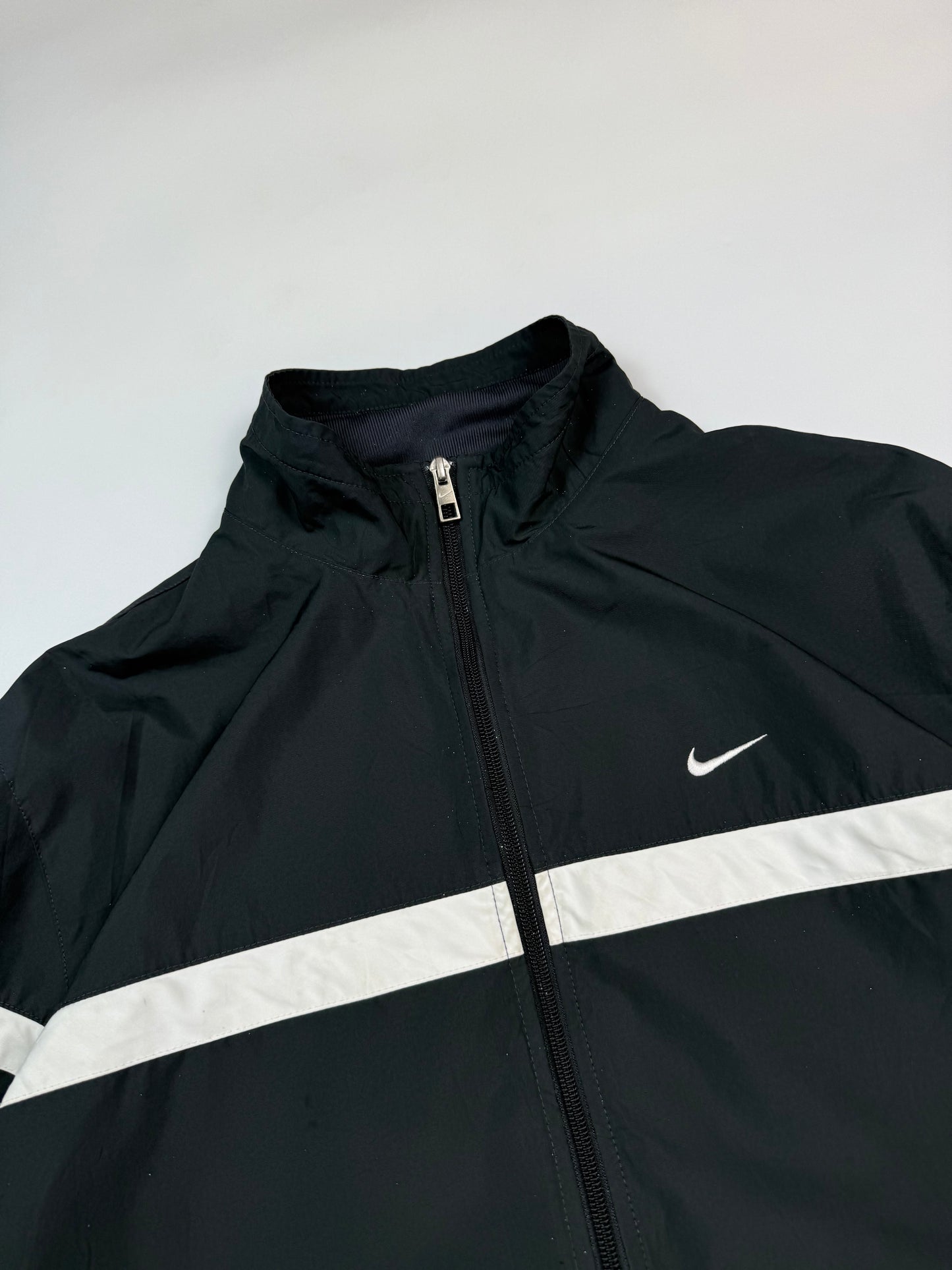 Vintage Nike mini swoosh track jacket (L)