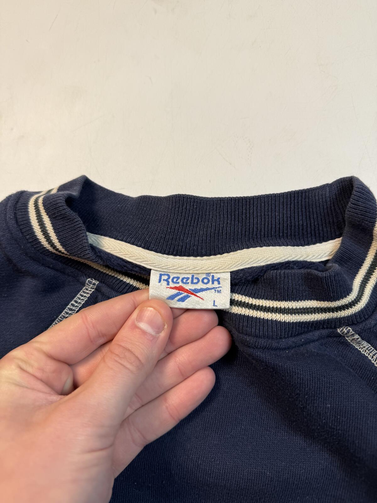 Vintage 90s Reebok centre logo sweatshirt (L)