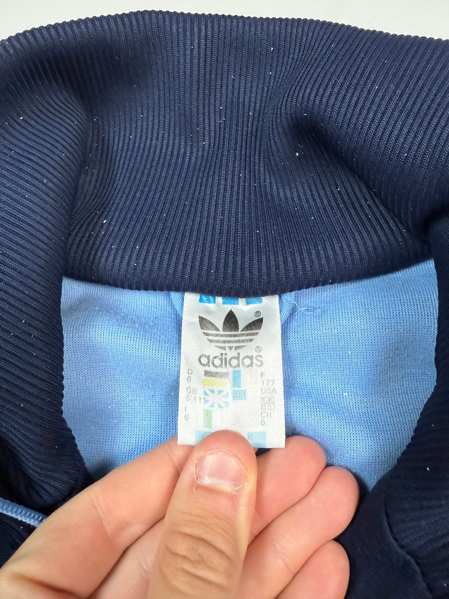 Vintage 90s Adidas originals track top (M)