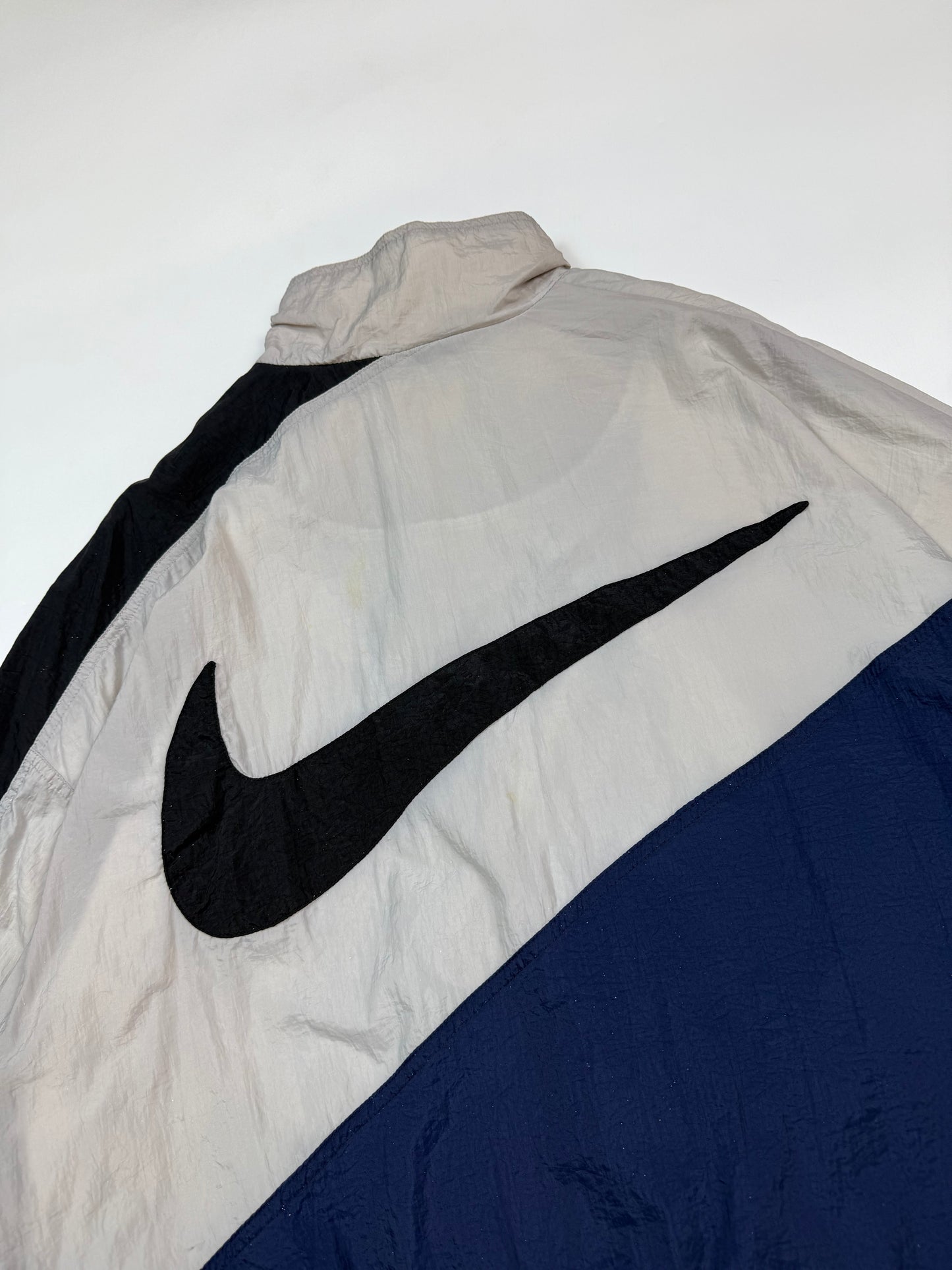 Vintage 90s Nike big swoosh windbreaker track jacket (XL)