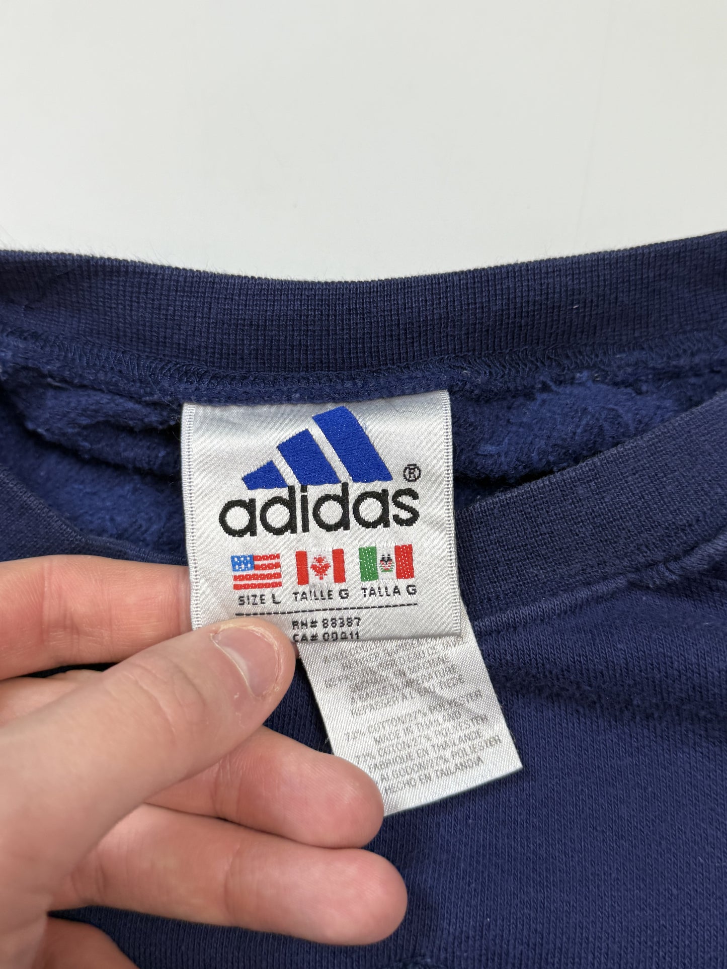 Vintage 90s Adidas centre logo sweatshirt (L)