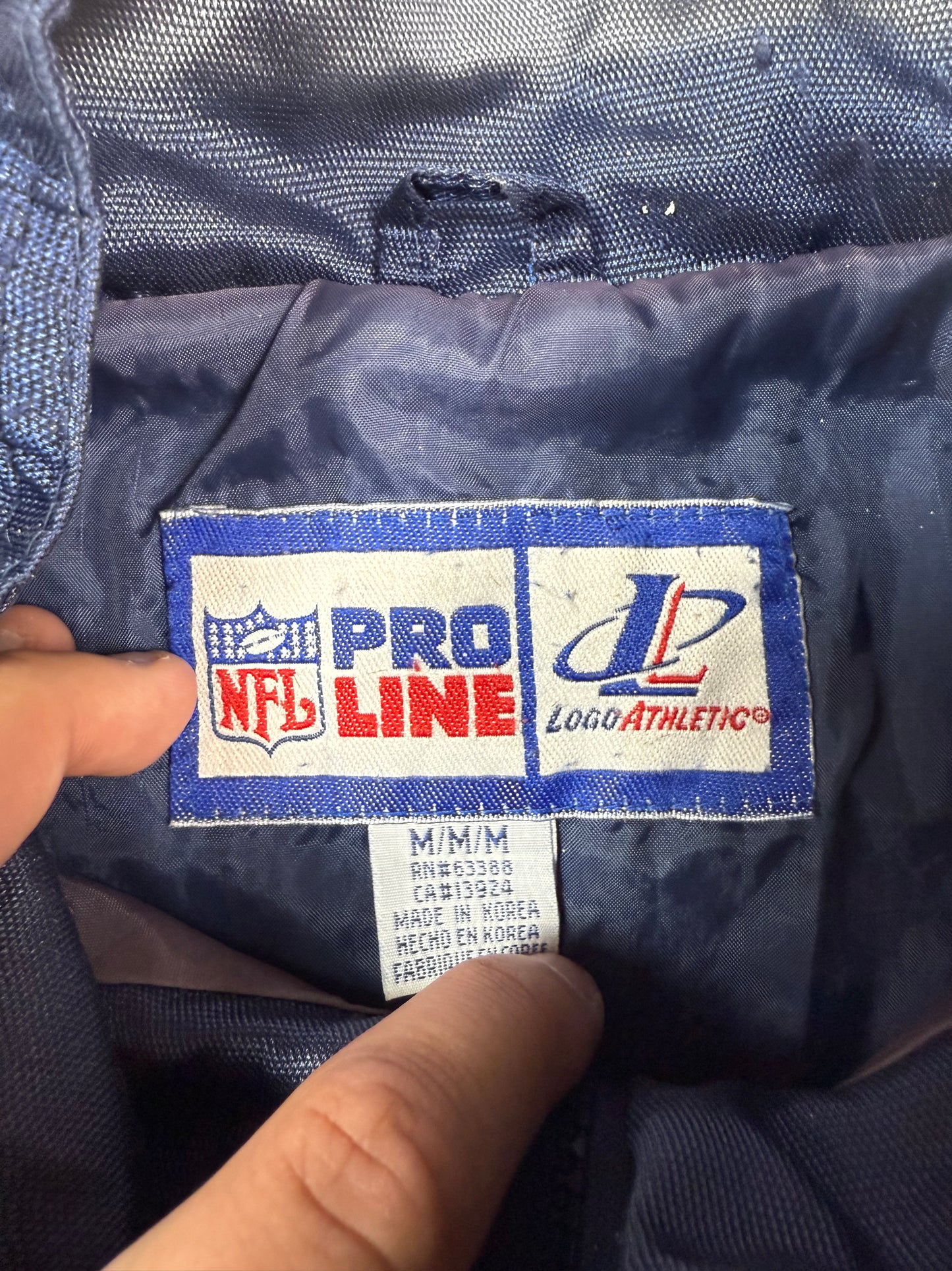 Vintage 90s Denver Broncos Logo athletic pro line NFL jacket (M)