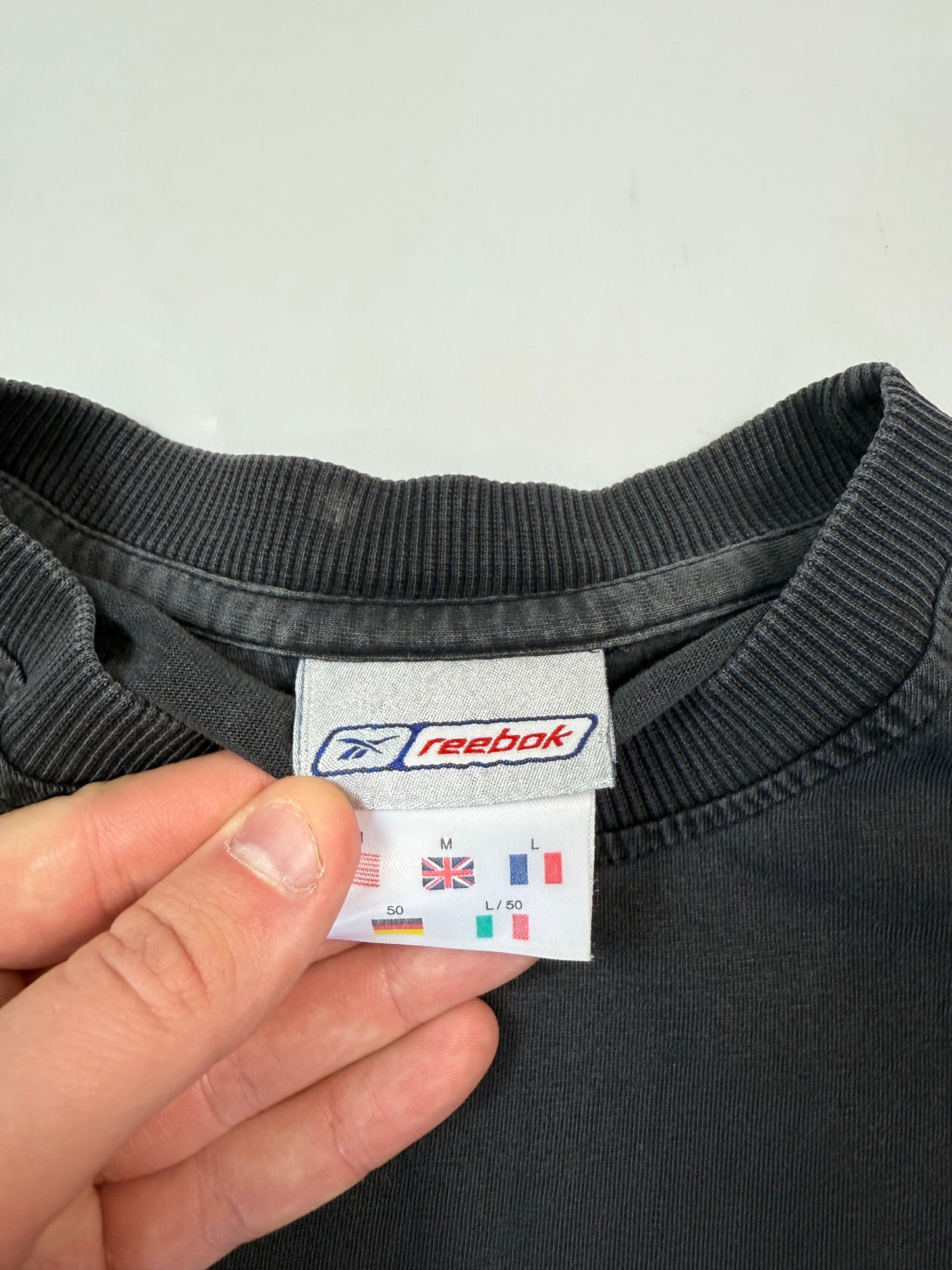 Vintage Reebok spell out tee (M)
