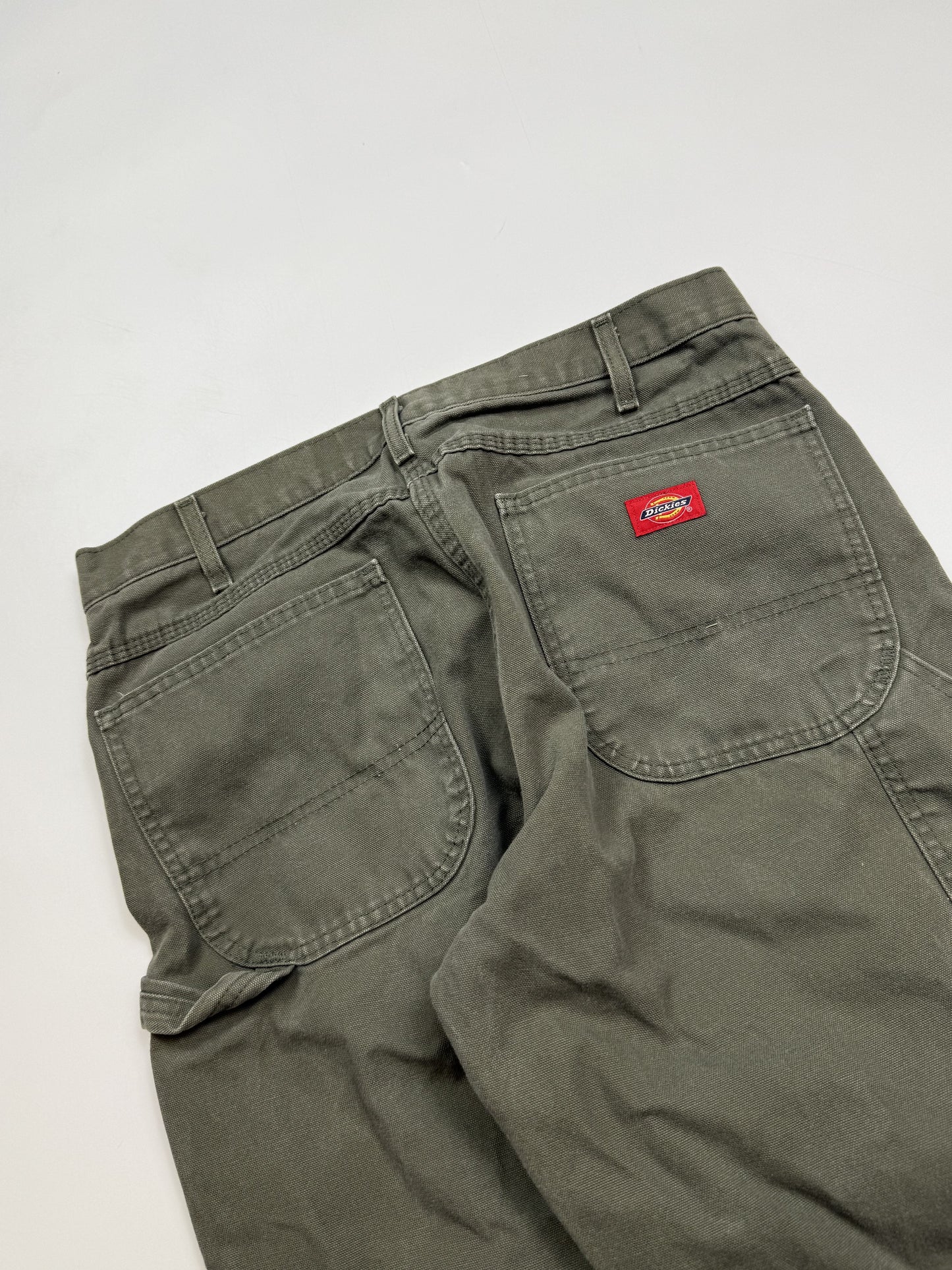 Dickies baggy carpenter pants (W34)