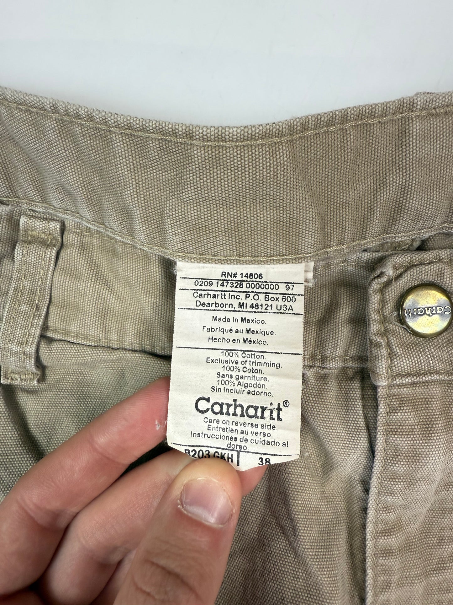 Vintage Carhartt baggy carpenter shorts (W38)