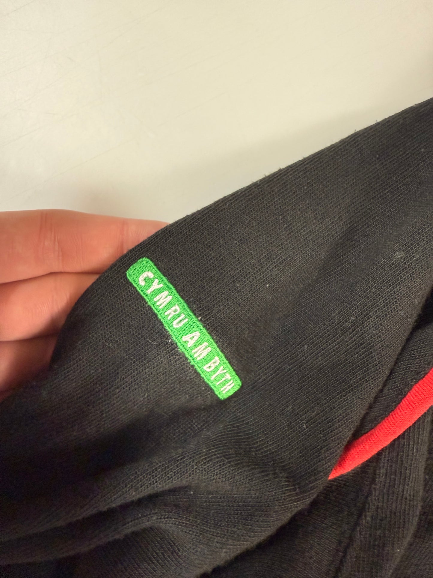 Vintage Wales 2000-02 Reebok away rugby shirt (S)